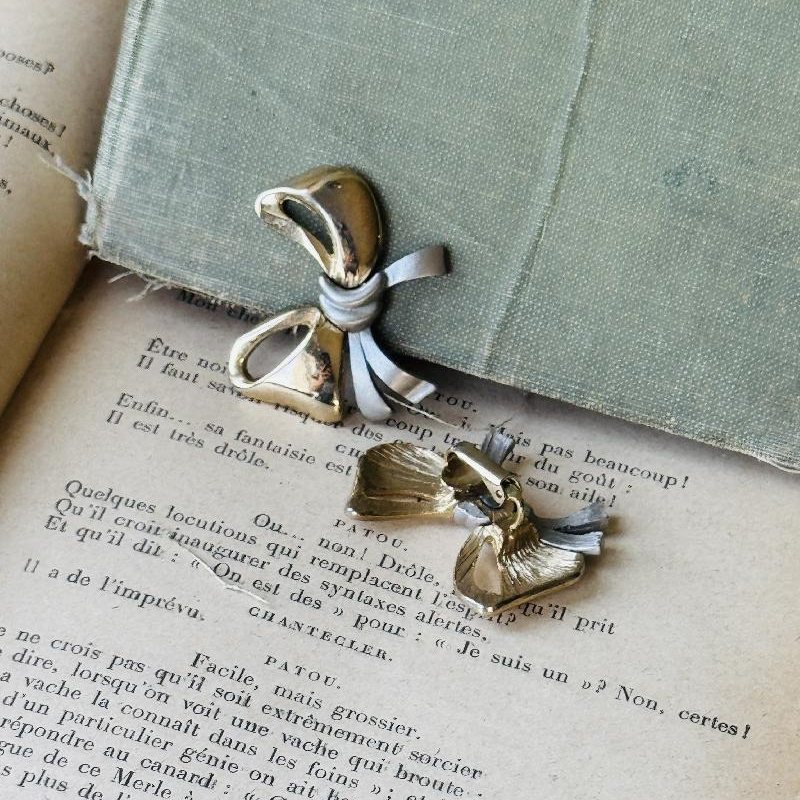 Vintage Gold x Silver Two Tone Bow Statement Clip Earrings (MT2401)