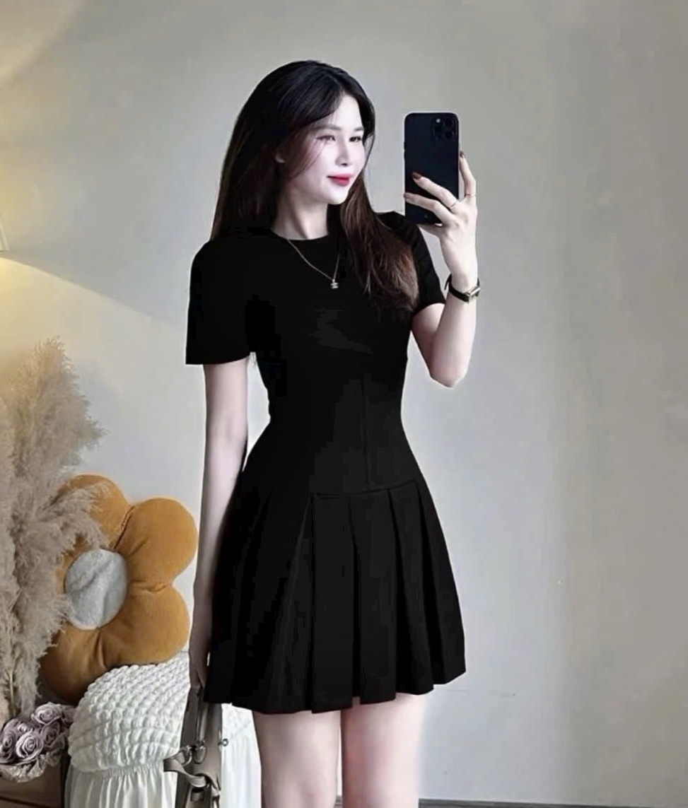 酒紅色百褶裙迷你連身裙