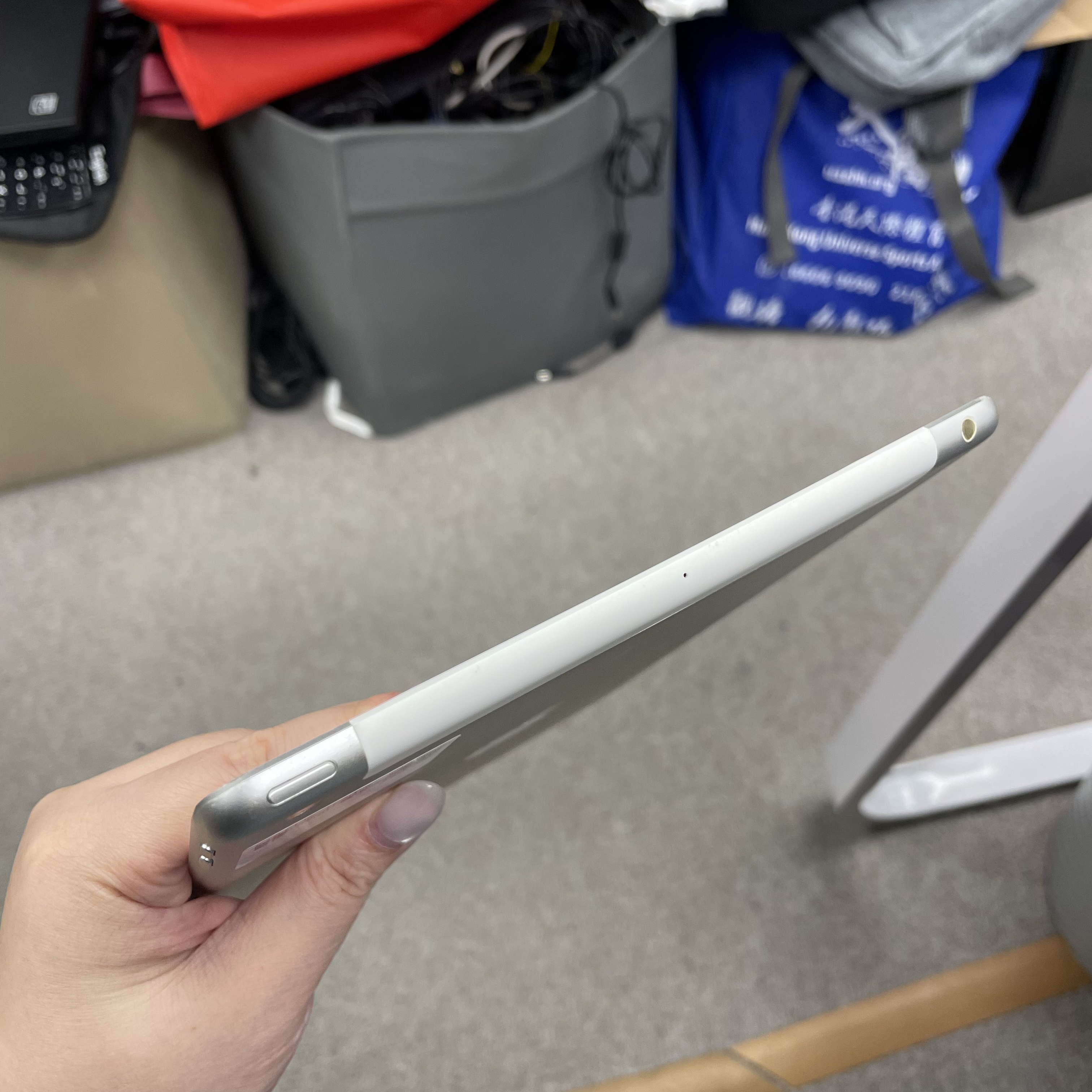 *484388 iPad 5 靚機 32GB 插卡版 銀色 sliver