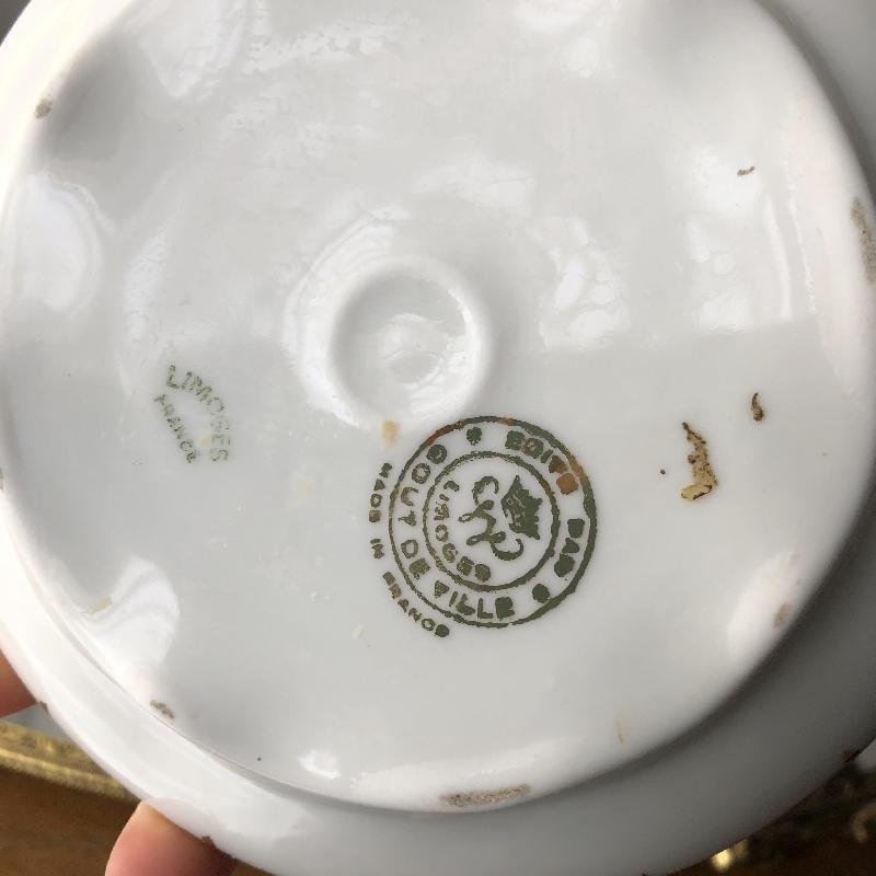 Mid-century French Limoges Fragonard Painting Large Porcelain Box(MT258)