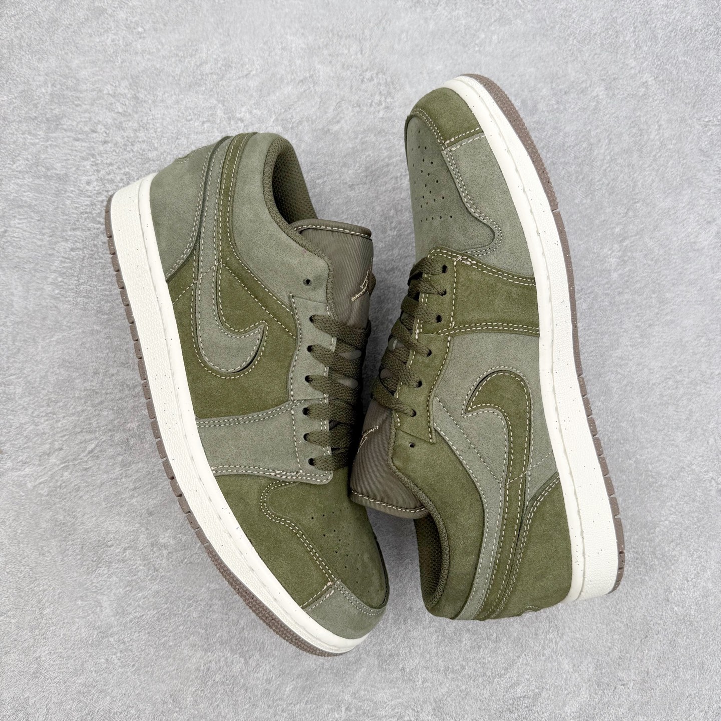 Air Jordan 1 Low FQ3055-300