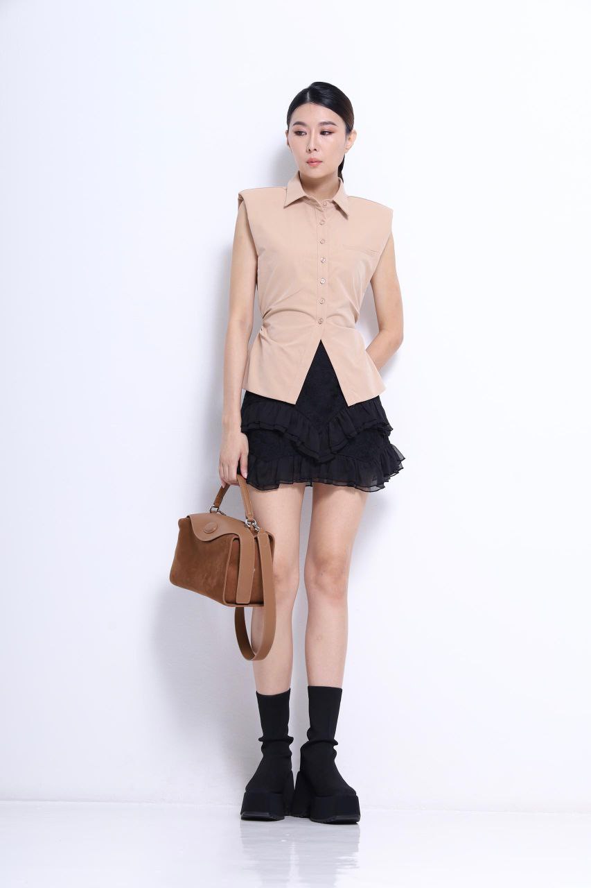 出袖显瘦上衣 2667