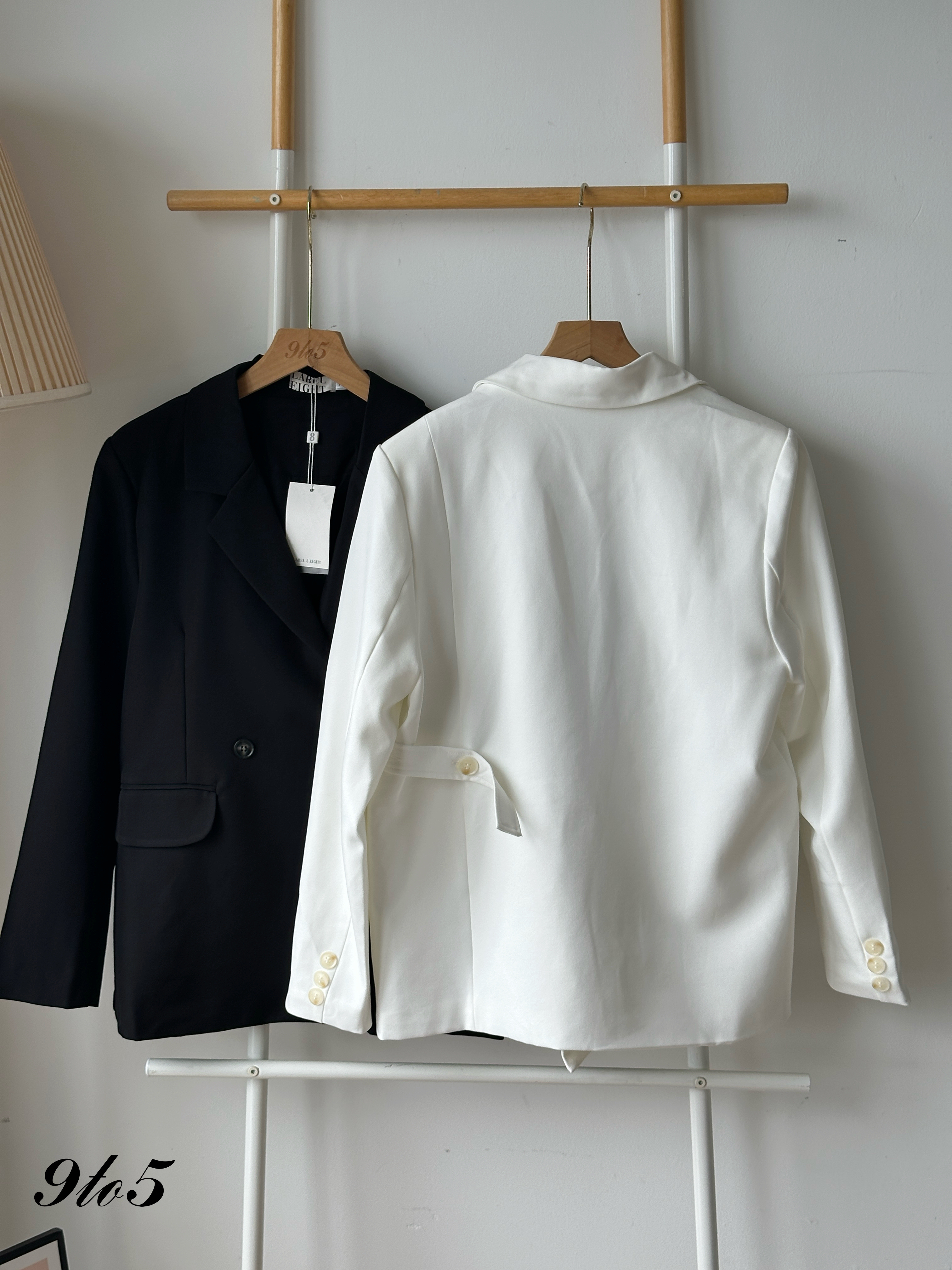 T4112 Long Sleeve Blazer - Black & White 