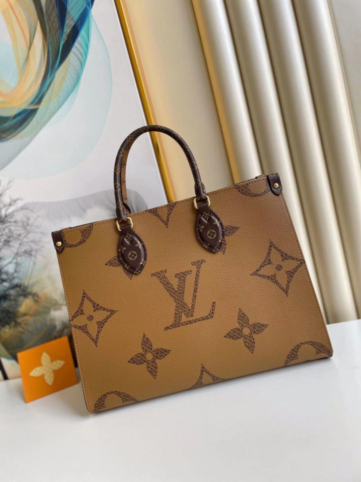 LV Onthego MM Monogram 雙色手挽袋 VIP Gift