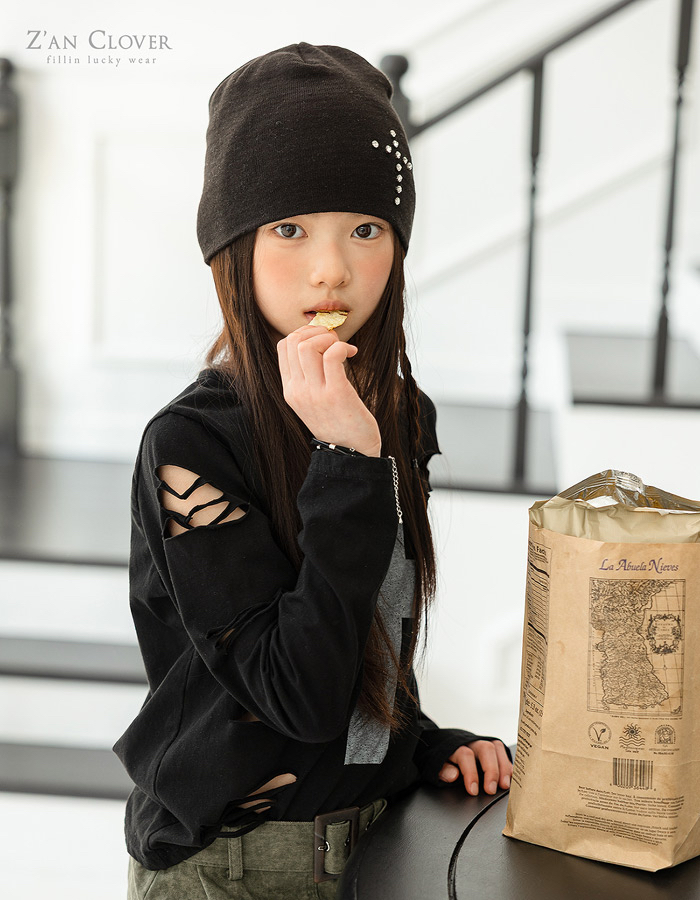 🇰🇷ZAN CLOVER tee