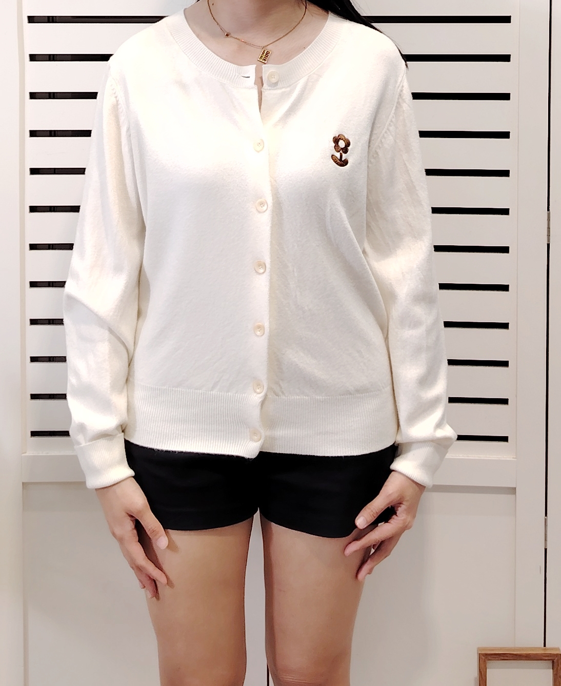 S55739 Cardigan Button Down