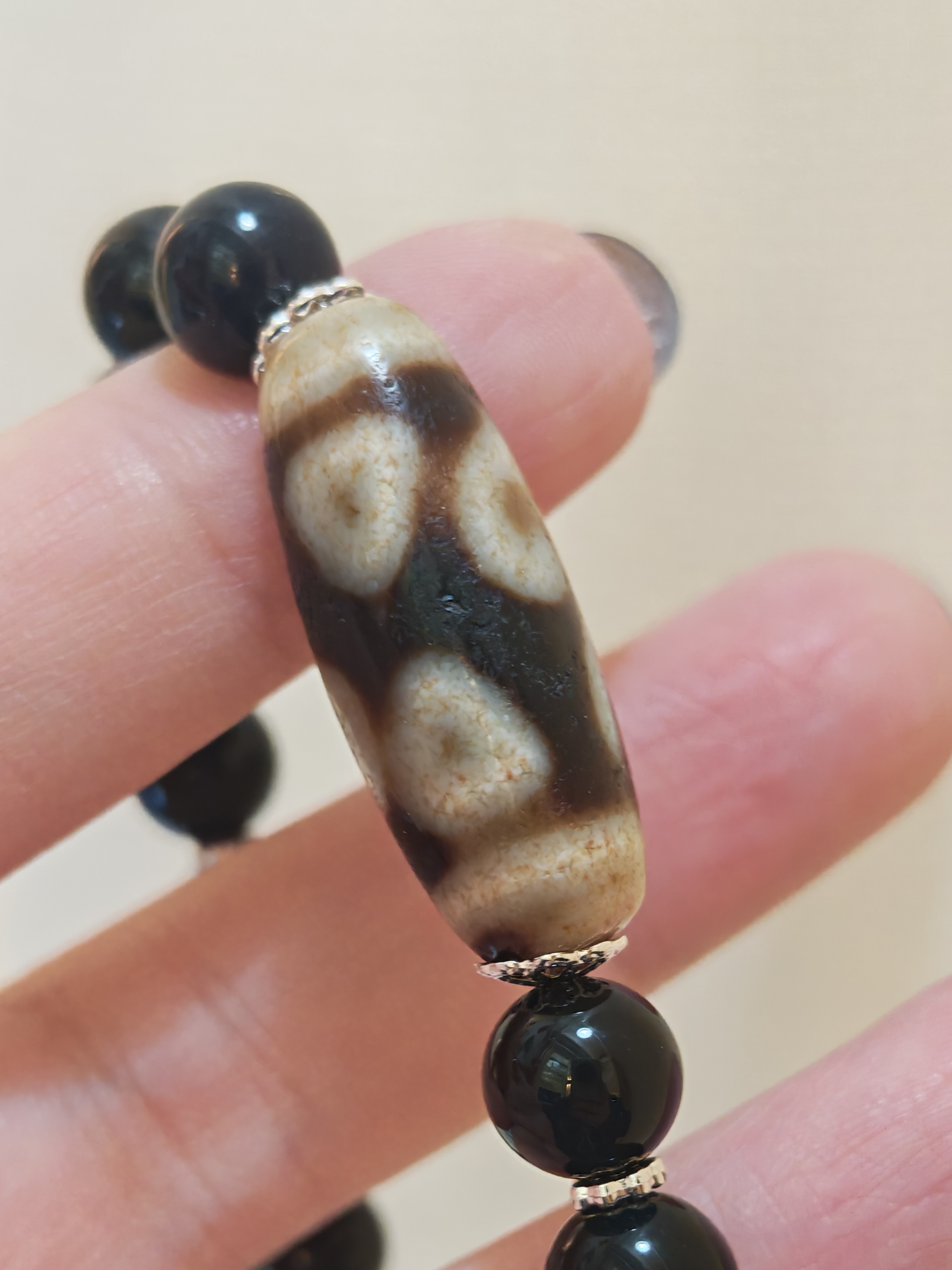 「至純法螺佛四眼天珠」251207