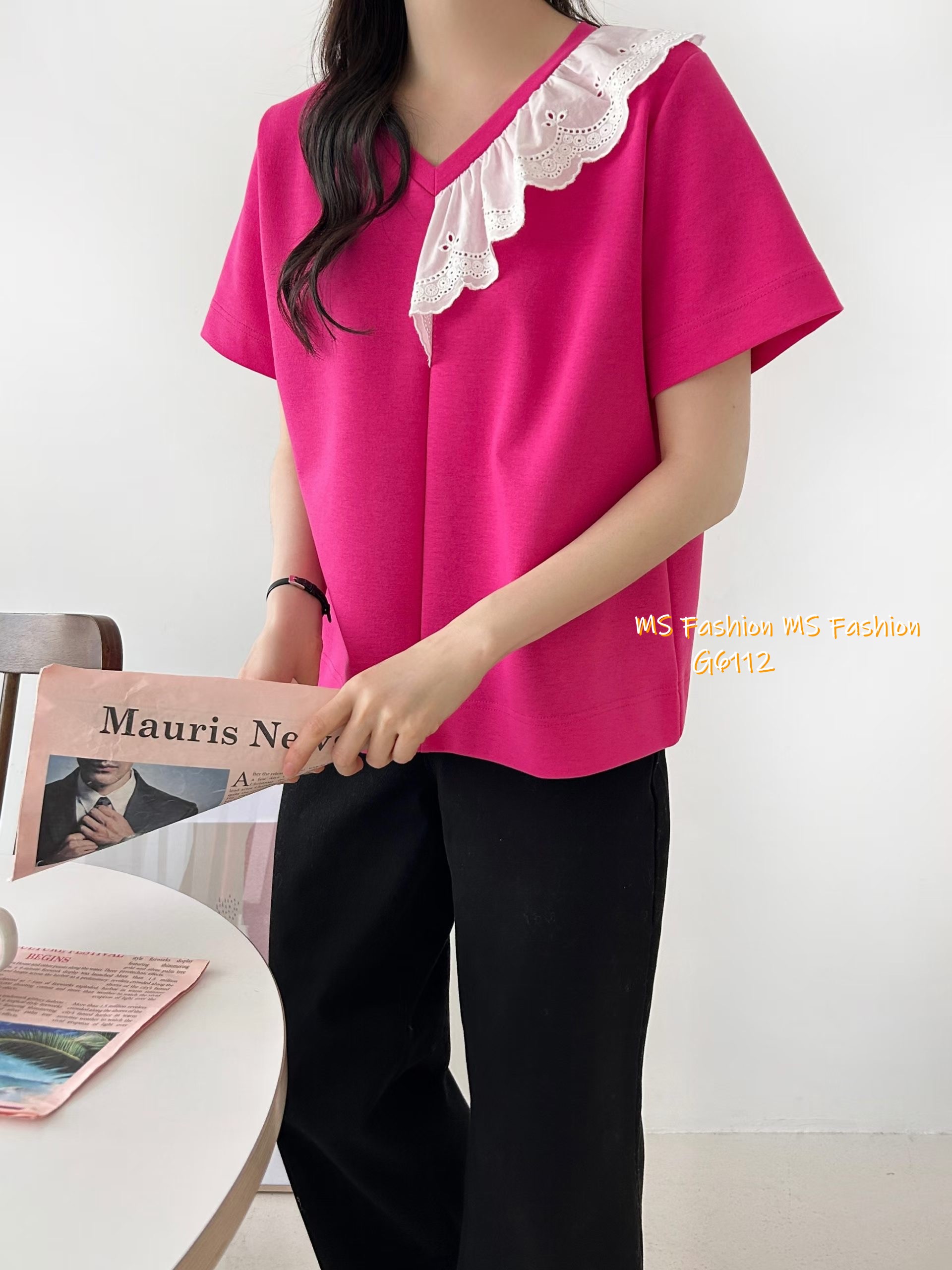  G6112 韓國🇰🇷V領通花ruffle top