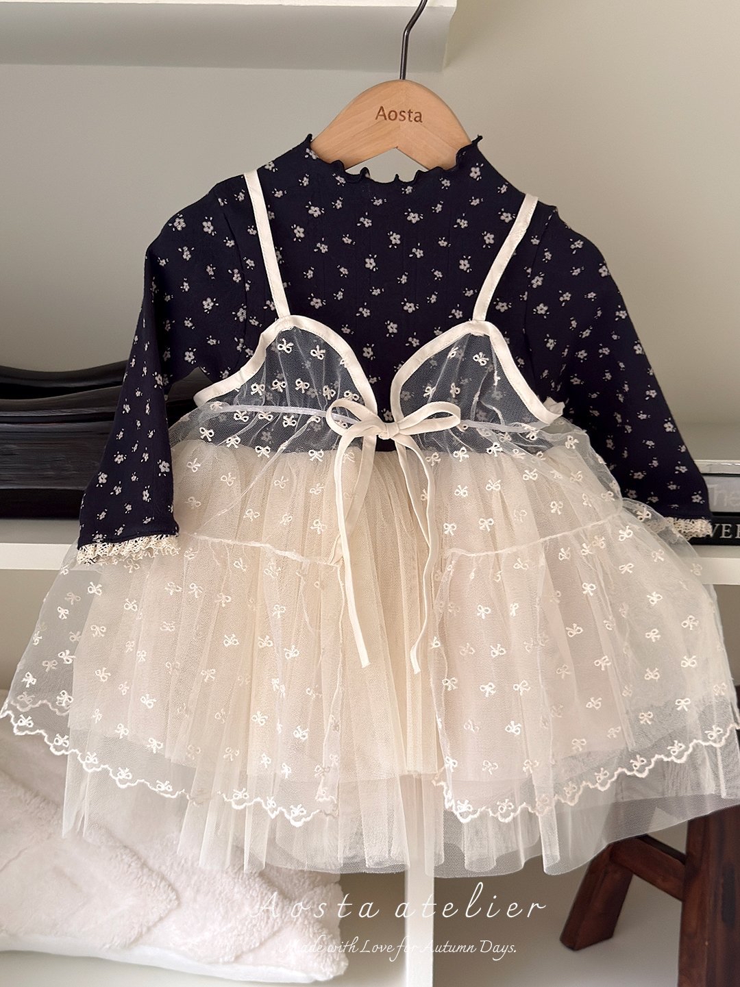 Aosta | [Lace Ribbon Open Dress]