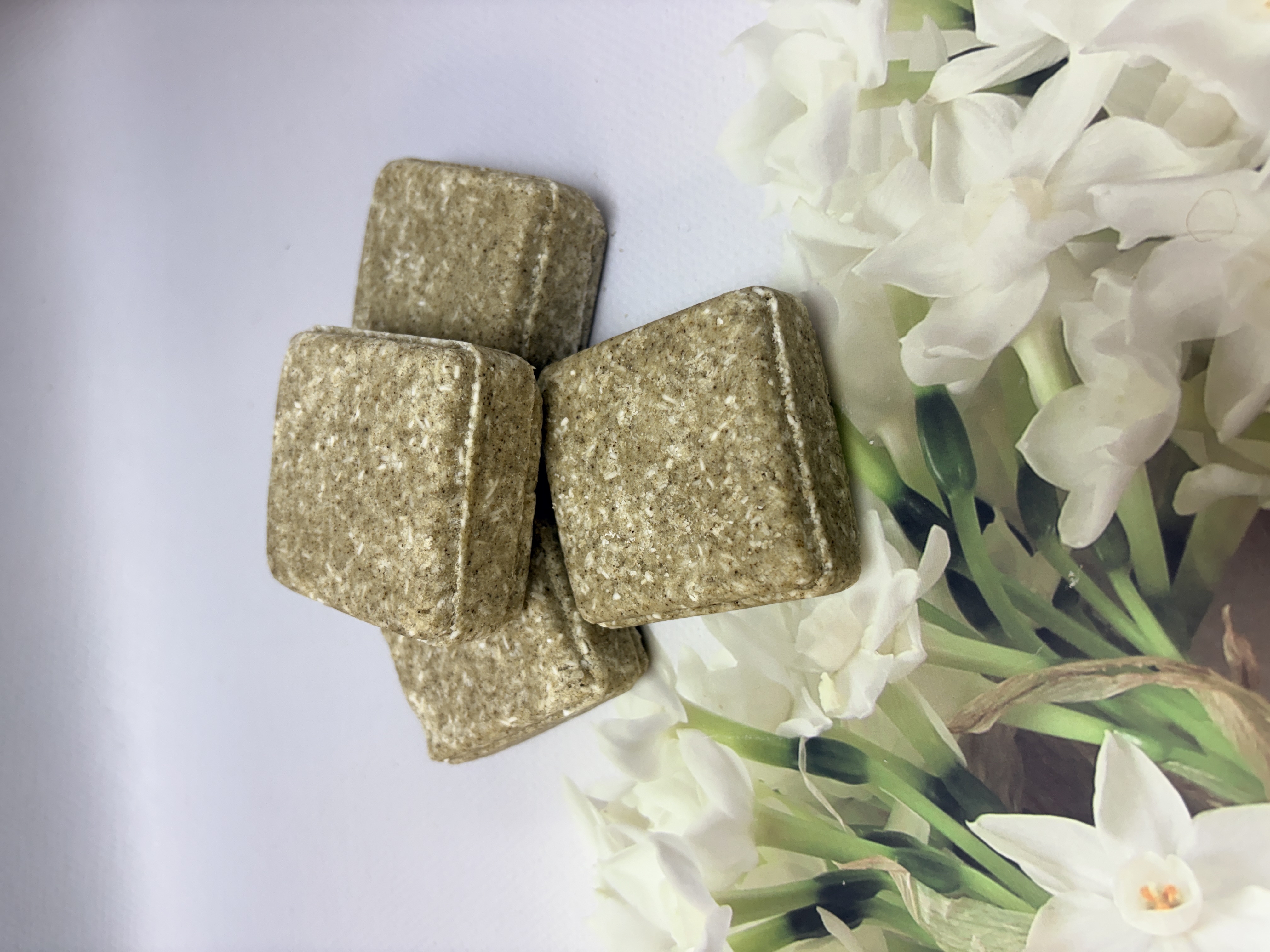 何首烏依蘭育髪洗髮餅 Fleeceflower Root Ylang Nourishing Shampoo Bar