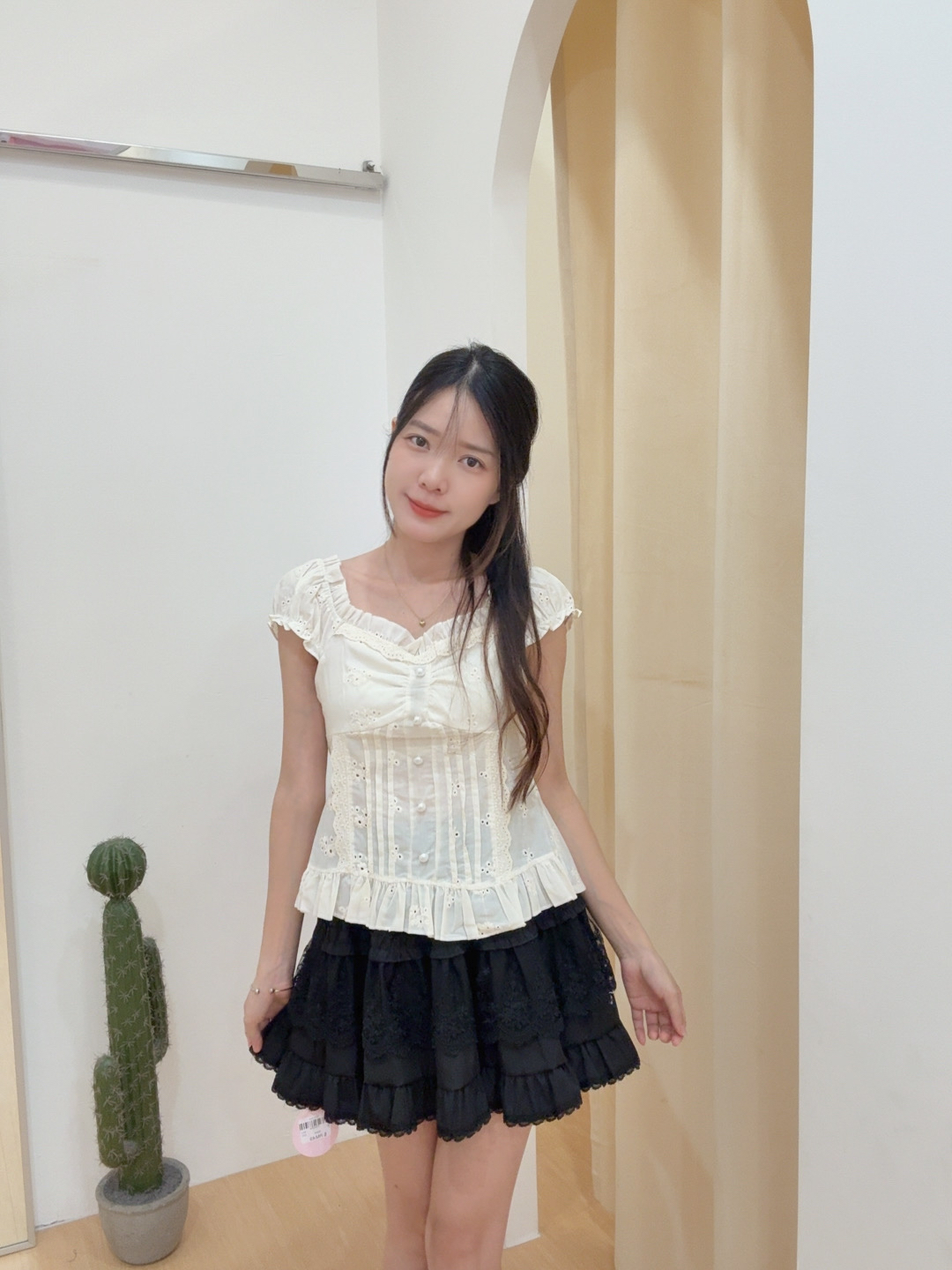 甜美少女感一字肩短袖上衣 R3185