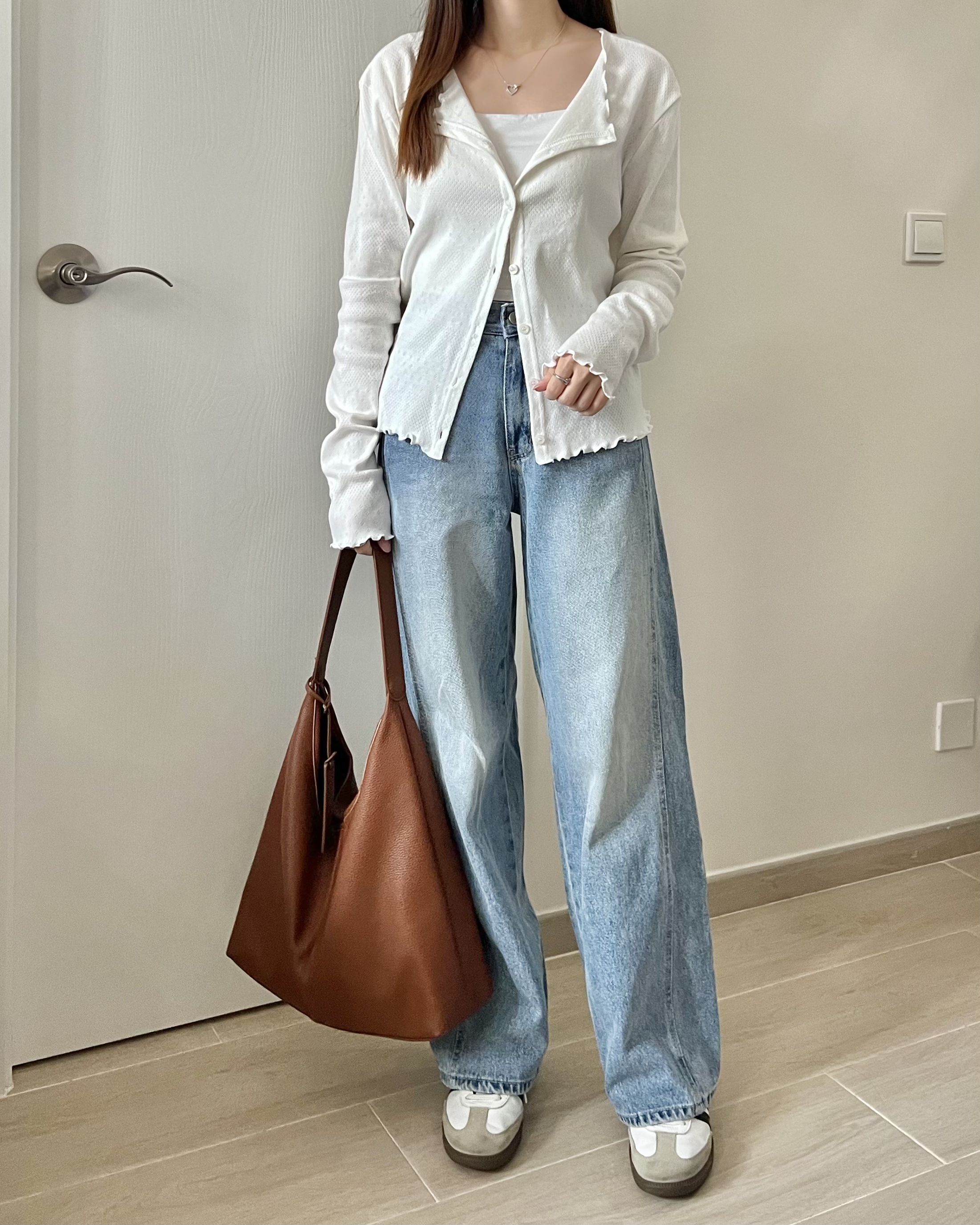 櫻花木耳邊上衣 溫柔斯文