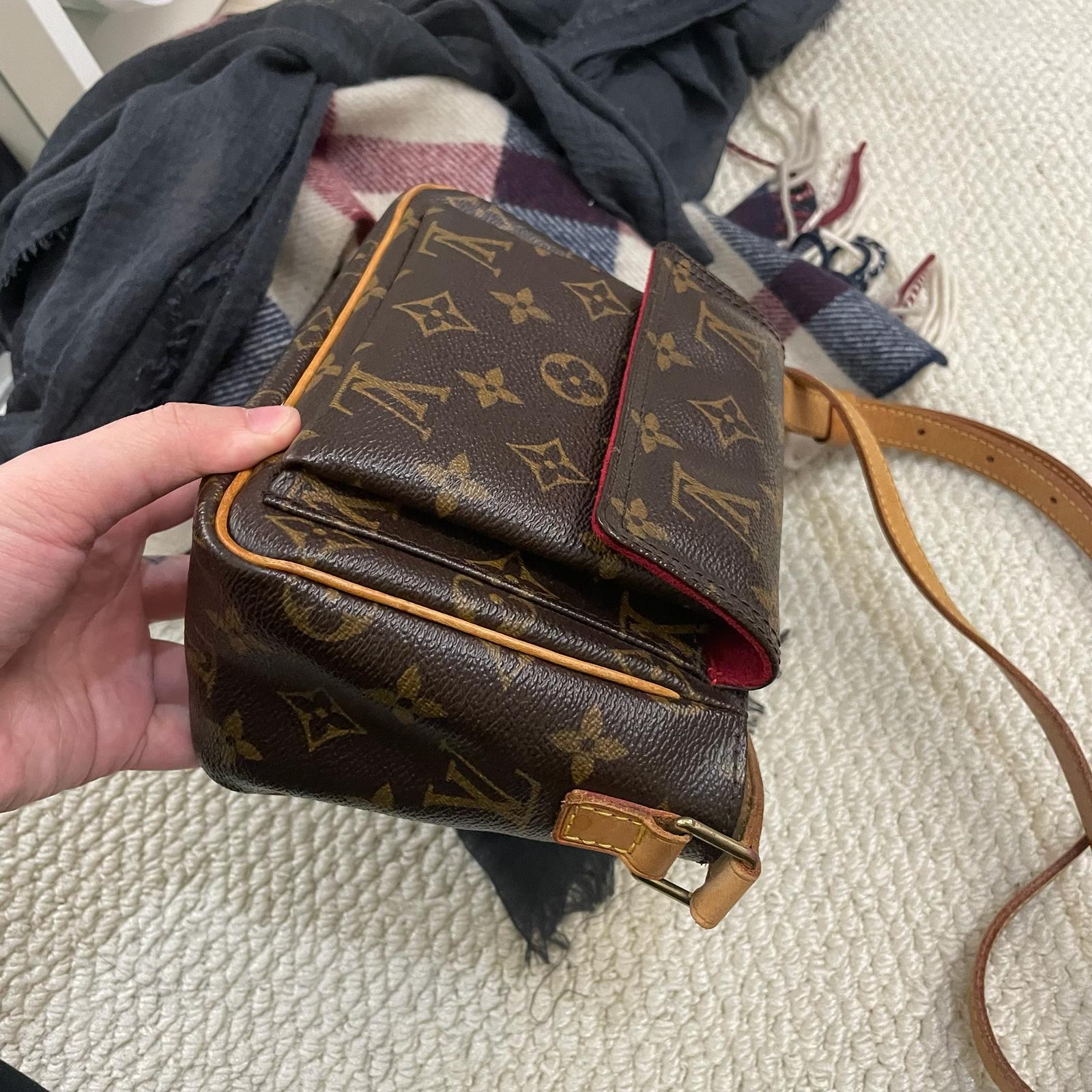 𝐋𝐨𝐮𝐢𝐬 𝐕𝐮𝐢𝐭𝐭𝐨𝐧 𝐕𝐢𝐧𝐭𝐚𝐠𝐞 豆腐包🥰