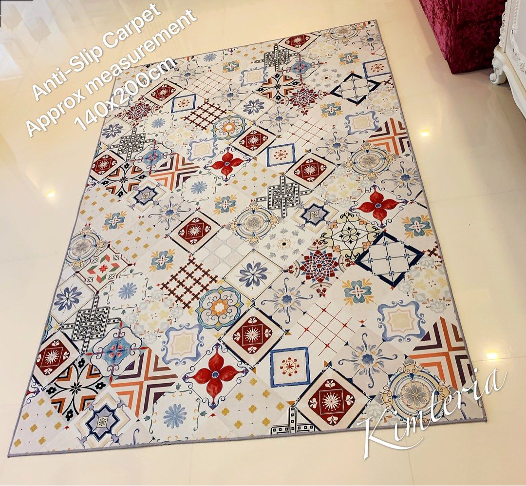 Rustic Muticoloured Paranakan Style Antislip Carpet