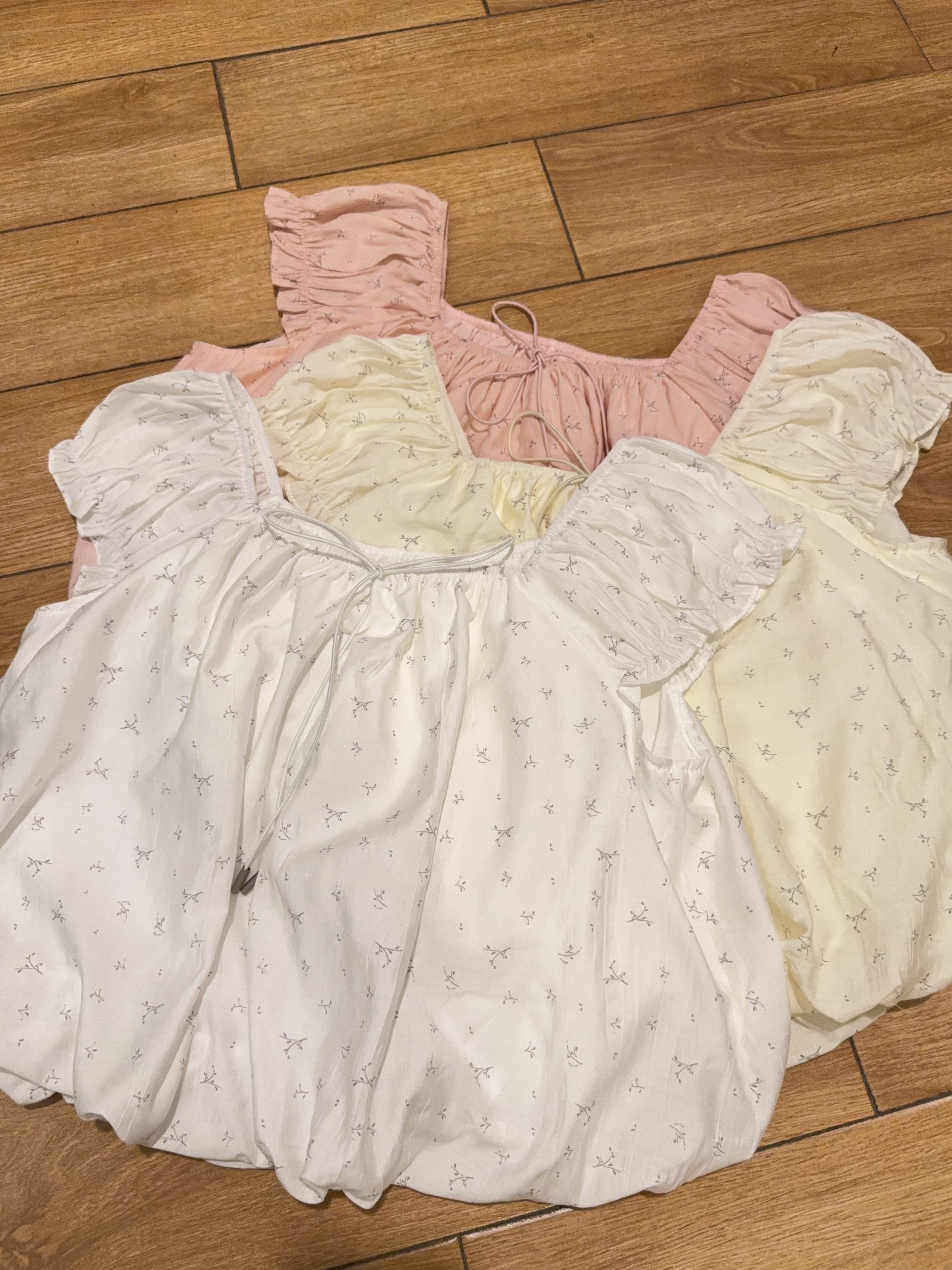 甜美小清新花苞下摆上衣R3004