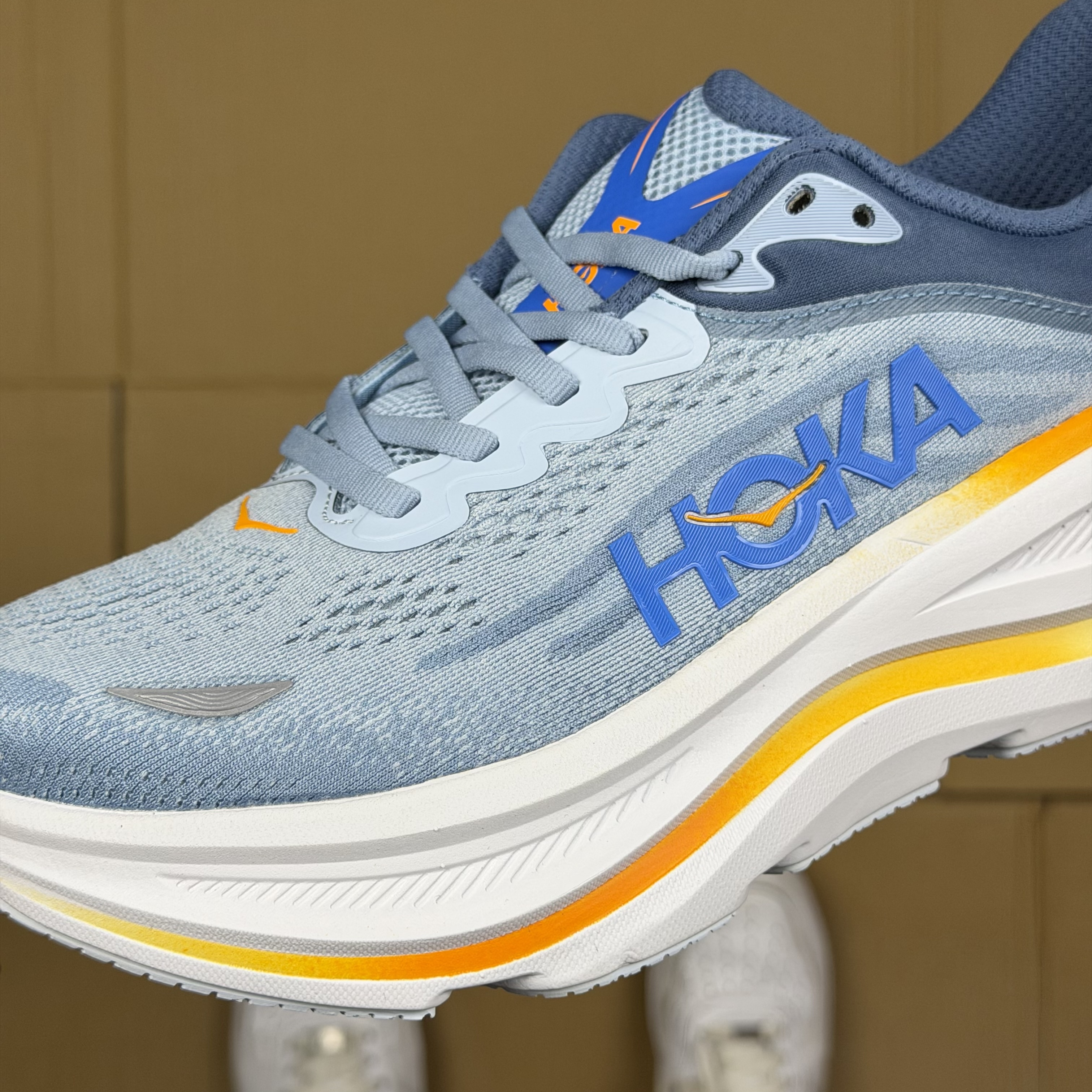 Hoka One One Bondi 9 
