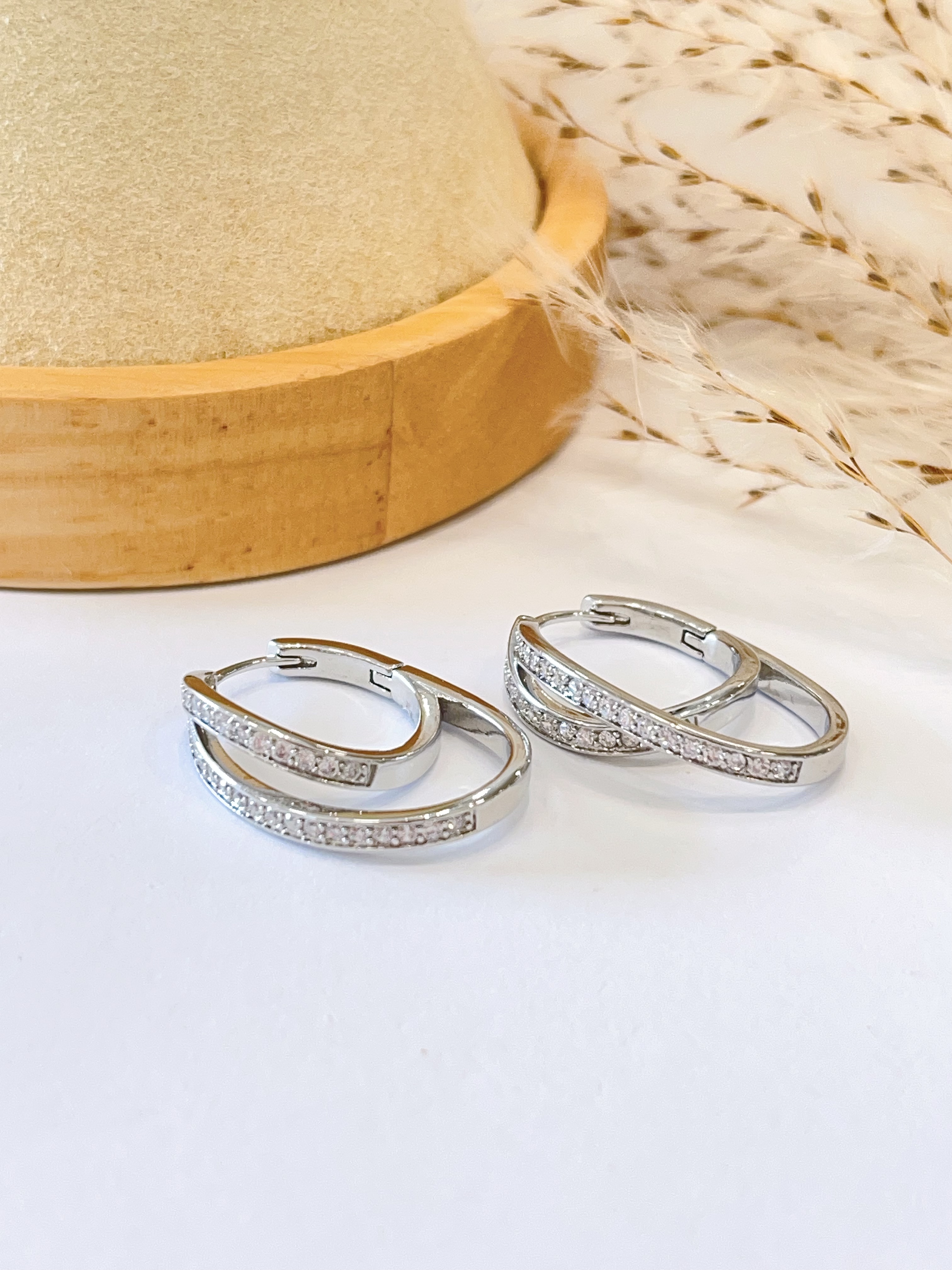 简约双层线条锆石耳扣耳环