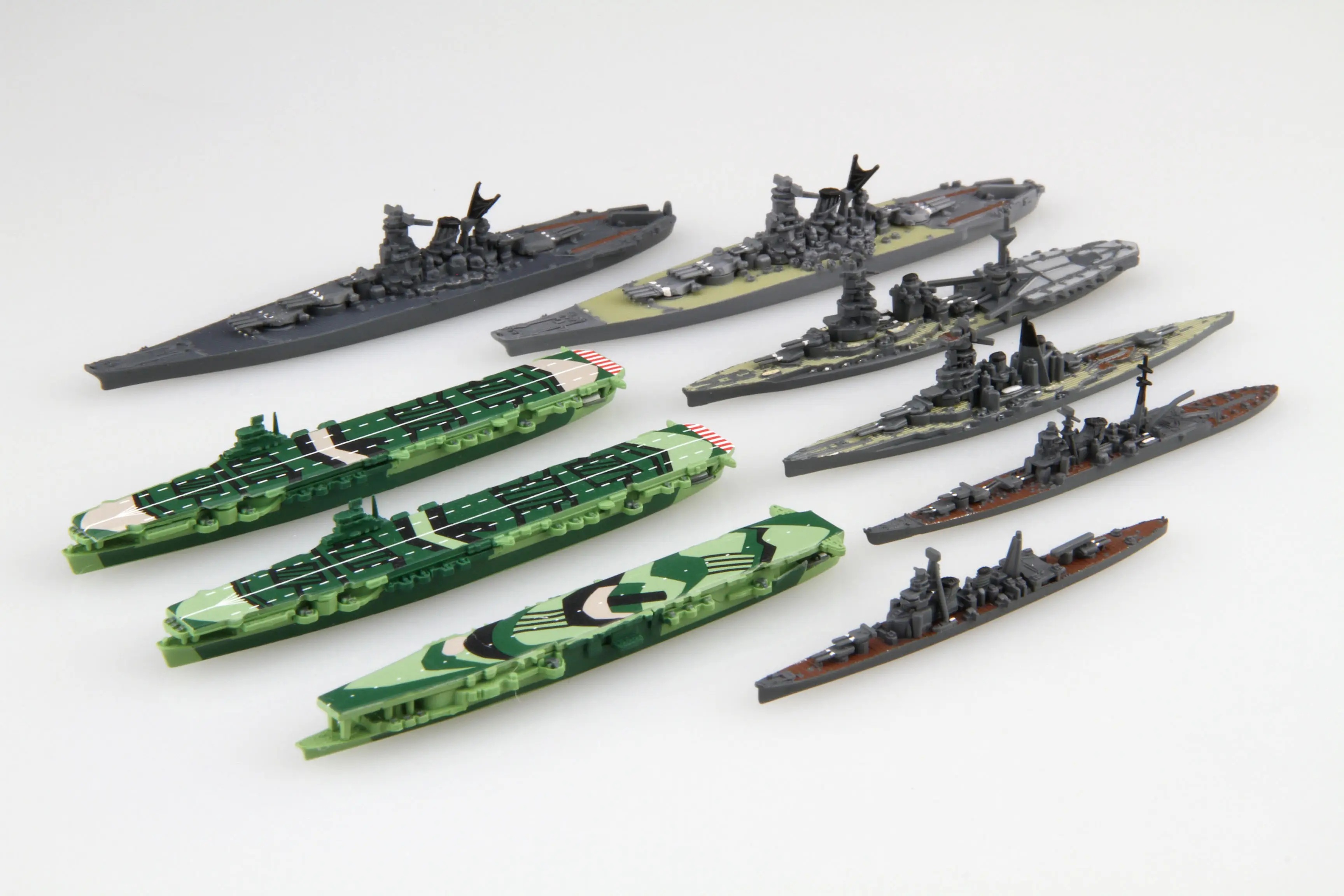 1/3000 Kure Naval Port (In This Corner (and Other Corners) of the World) Japanese battleship Yamato Package Special Edition (with Postcard)