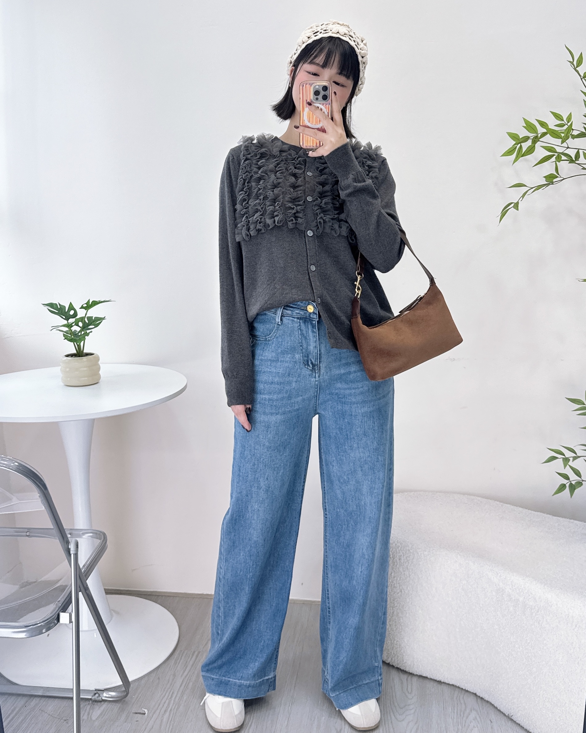 勁柔軟彈性牛仔直腳褲 