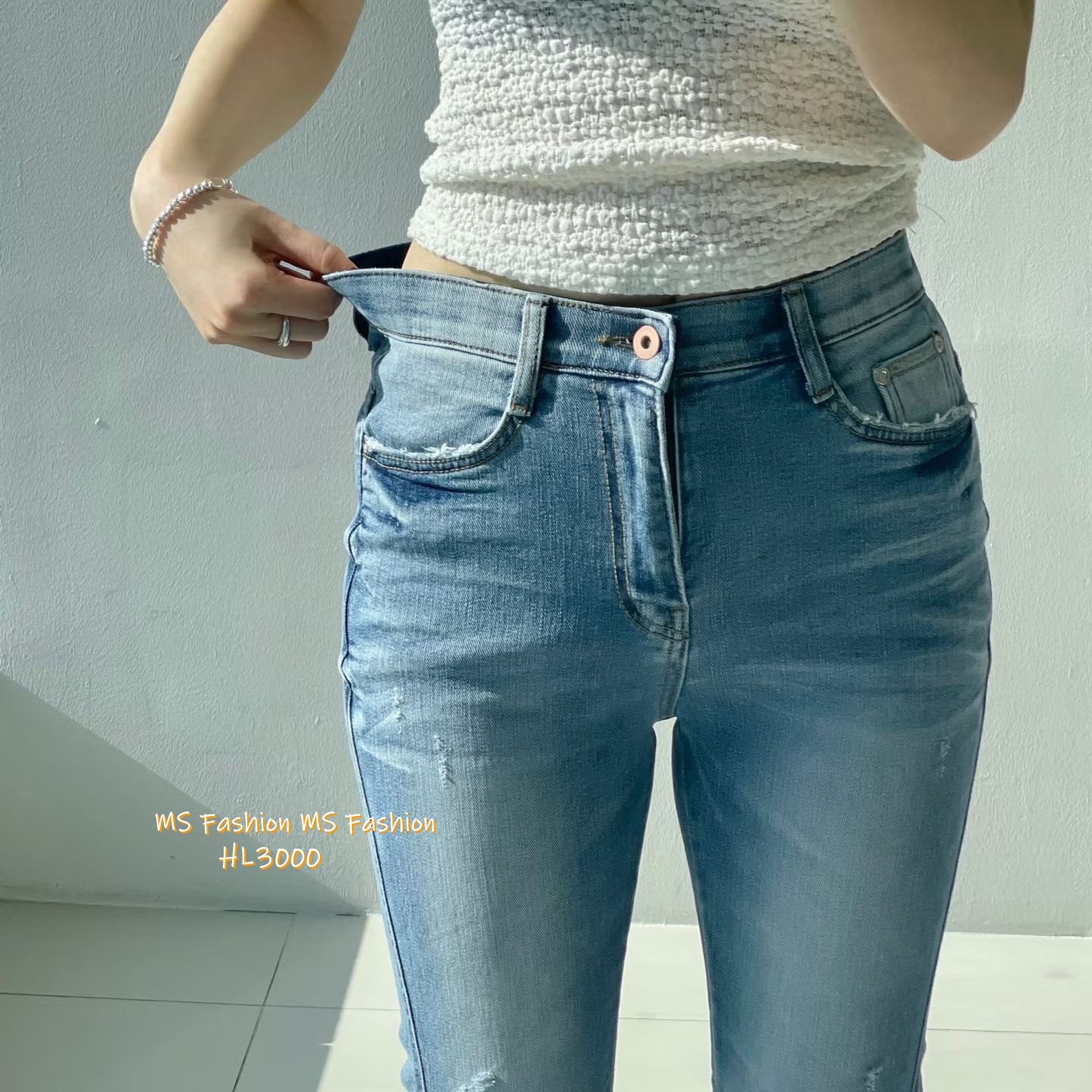 HL3000 韓國🌼Howluk拼接壓紋喇叭牛