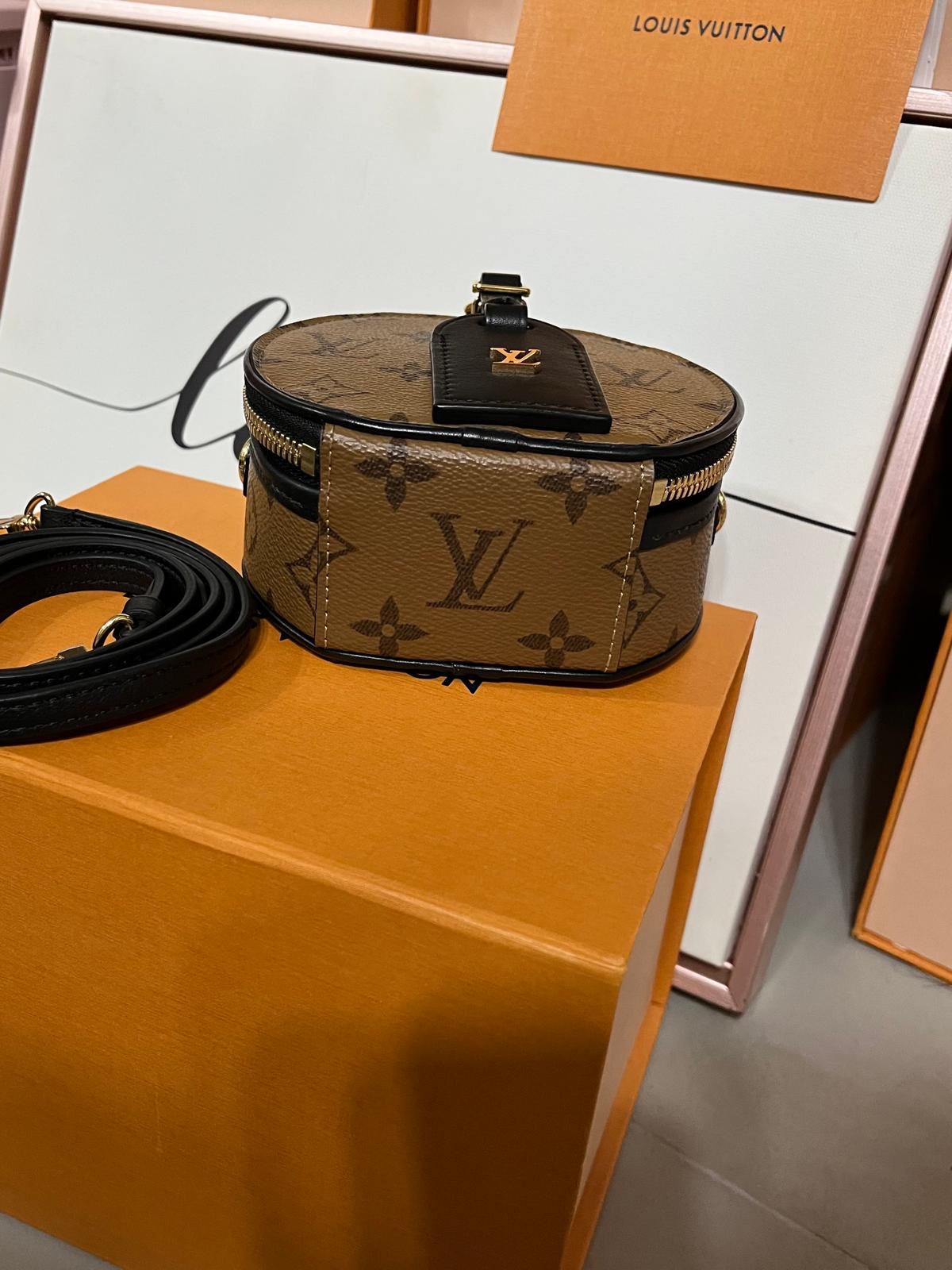 LV M83614 Mini Boite Chapeau 100%Authentic, 99%New ✅收據✅Dust bag✅Box