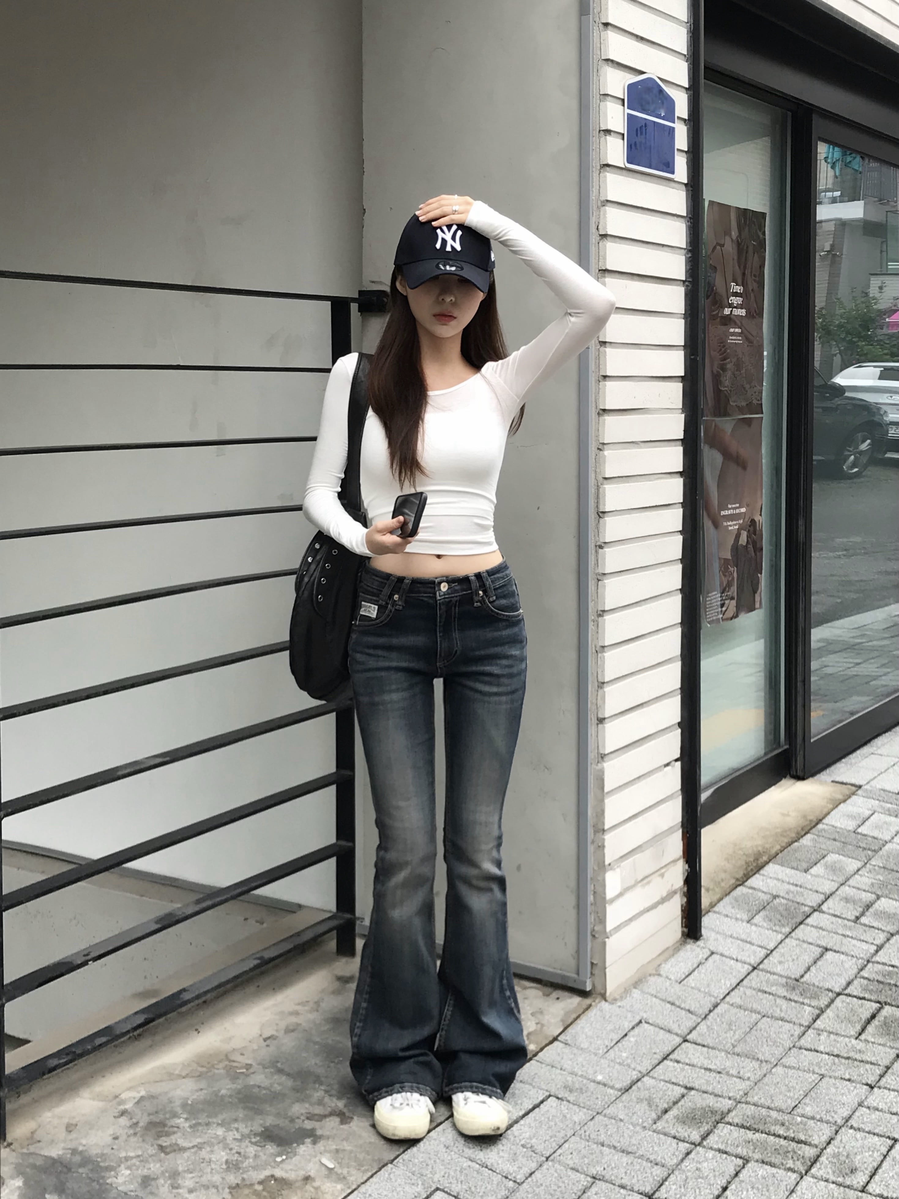 Vintage Washed Low-Rise Flare Jeans