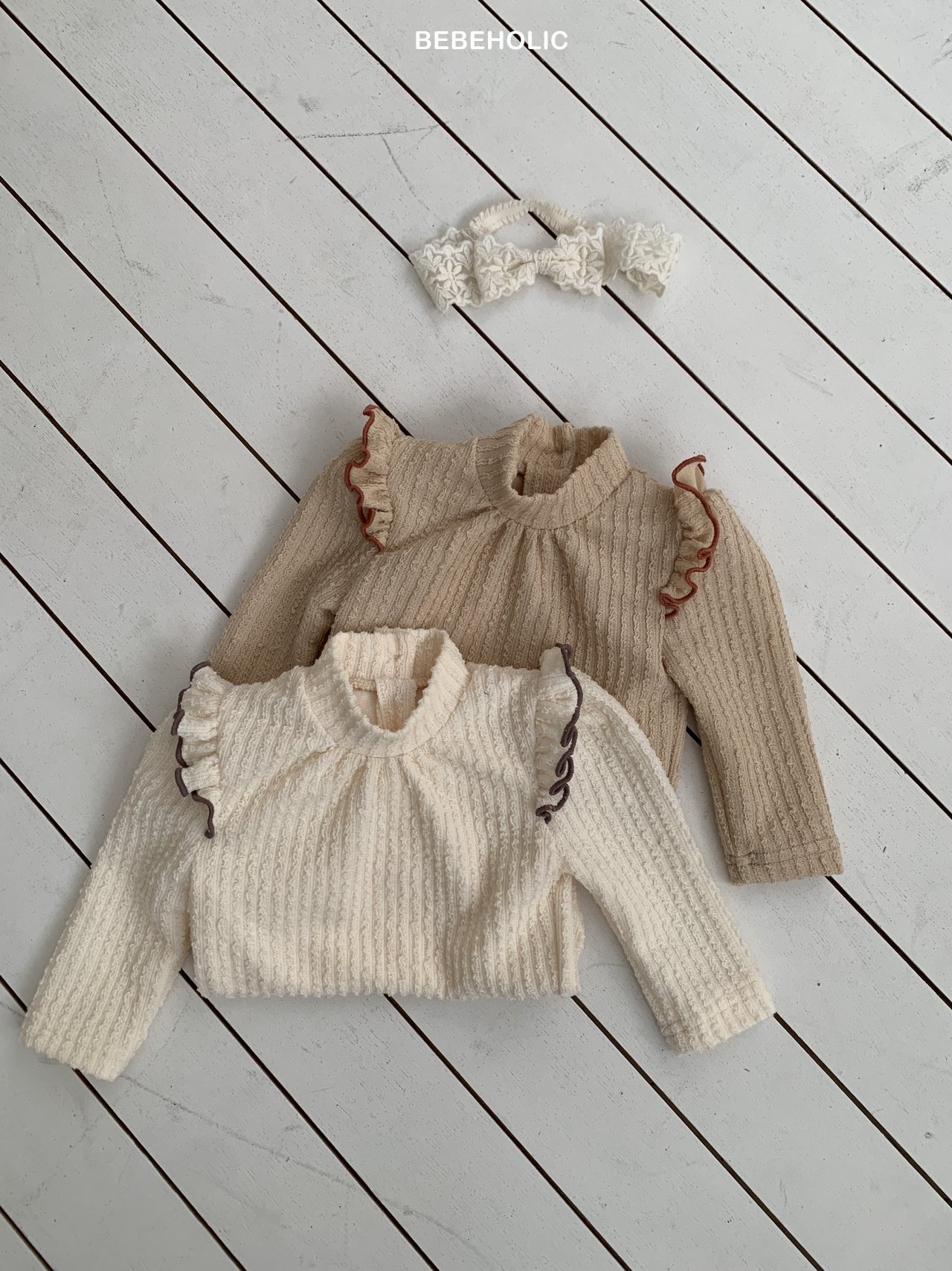 🌸預訂 韓國直送🌸🇰🇷BEBEHOLIC兩色花邊袖長袖包屁衣