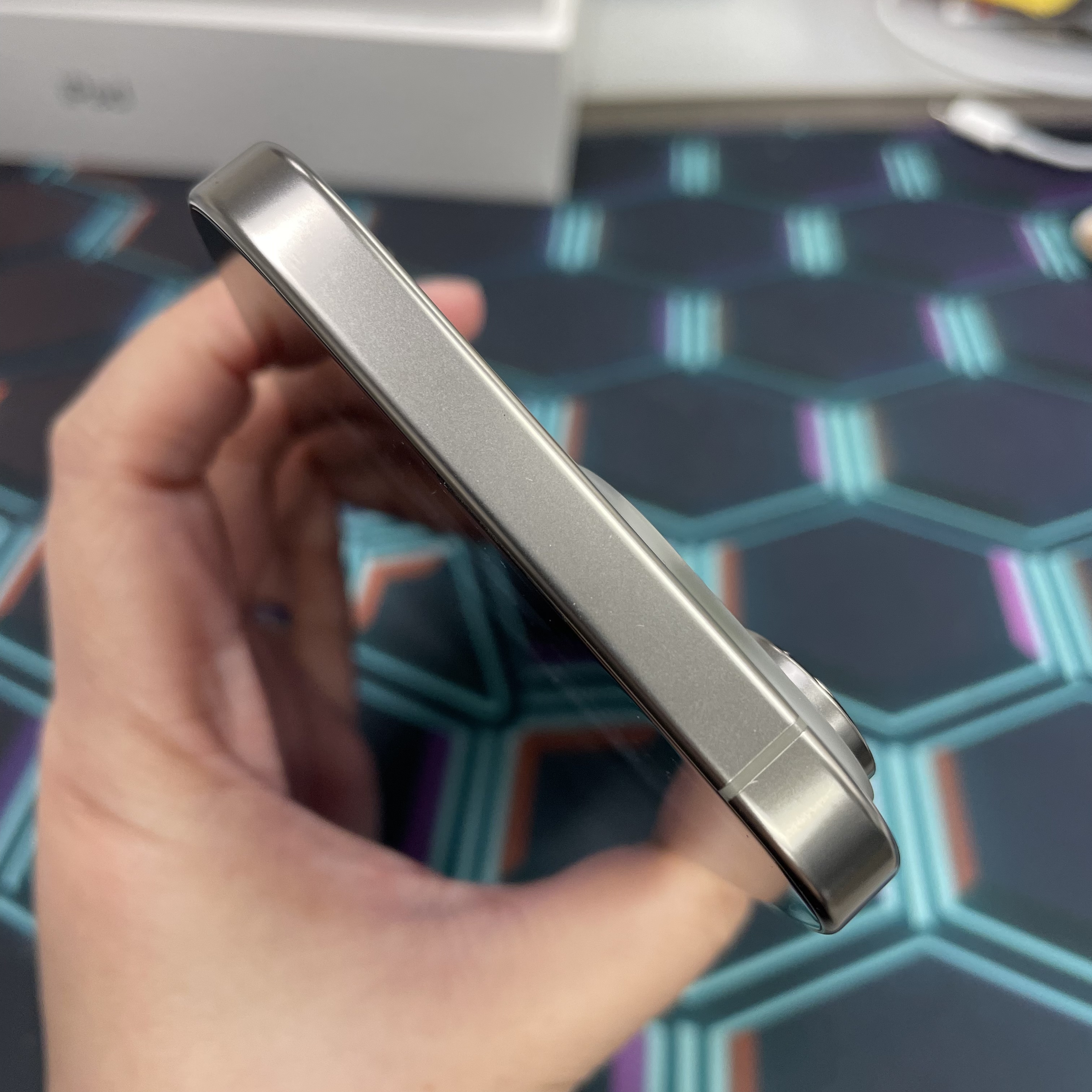 *8184 16 pro max 完美機 512GB 電93 原色 gray