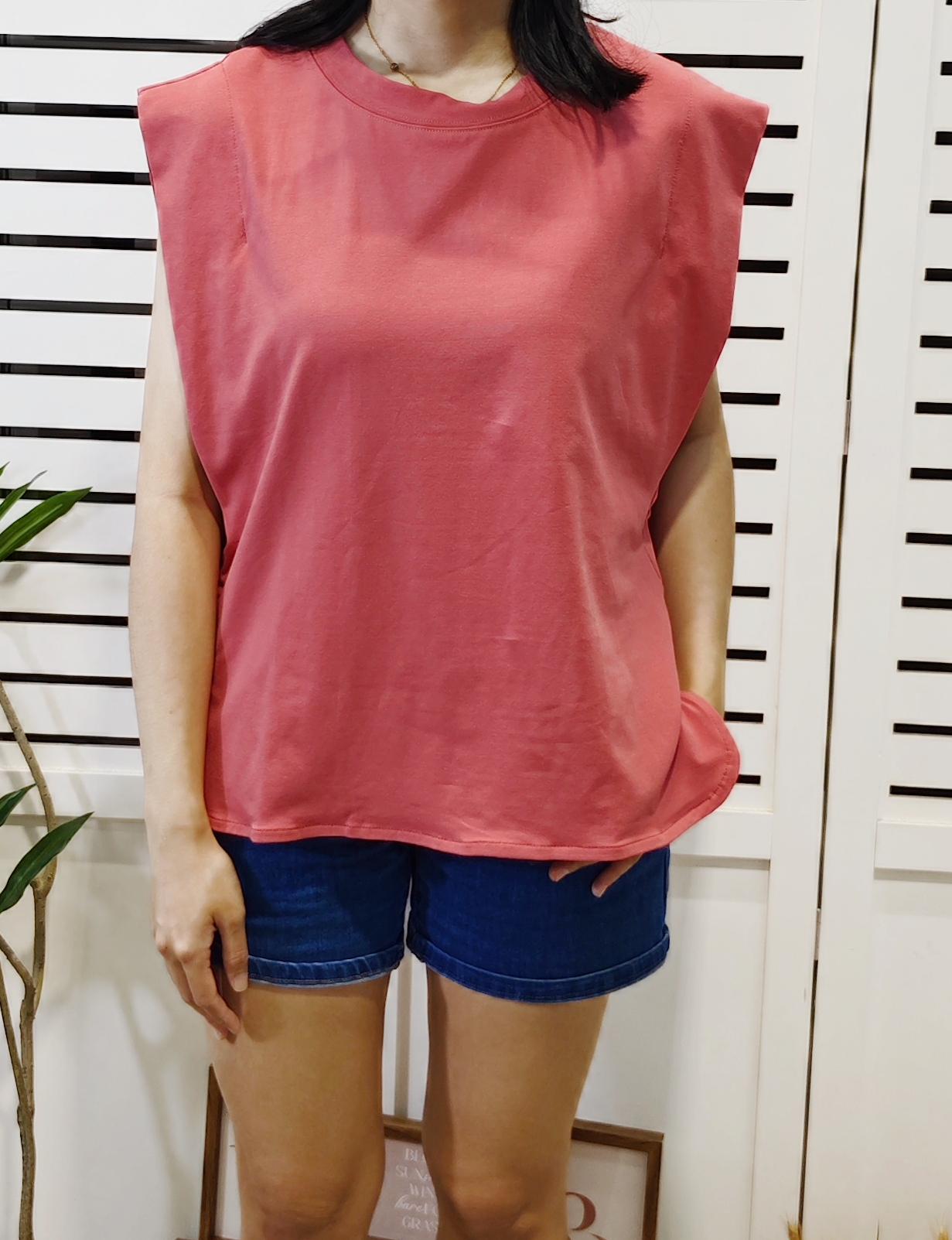 M5048 Over Shoulder Cotton Tee