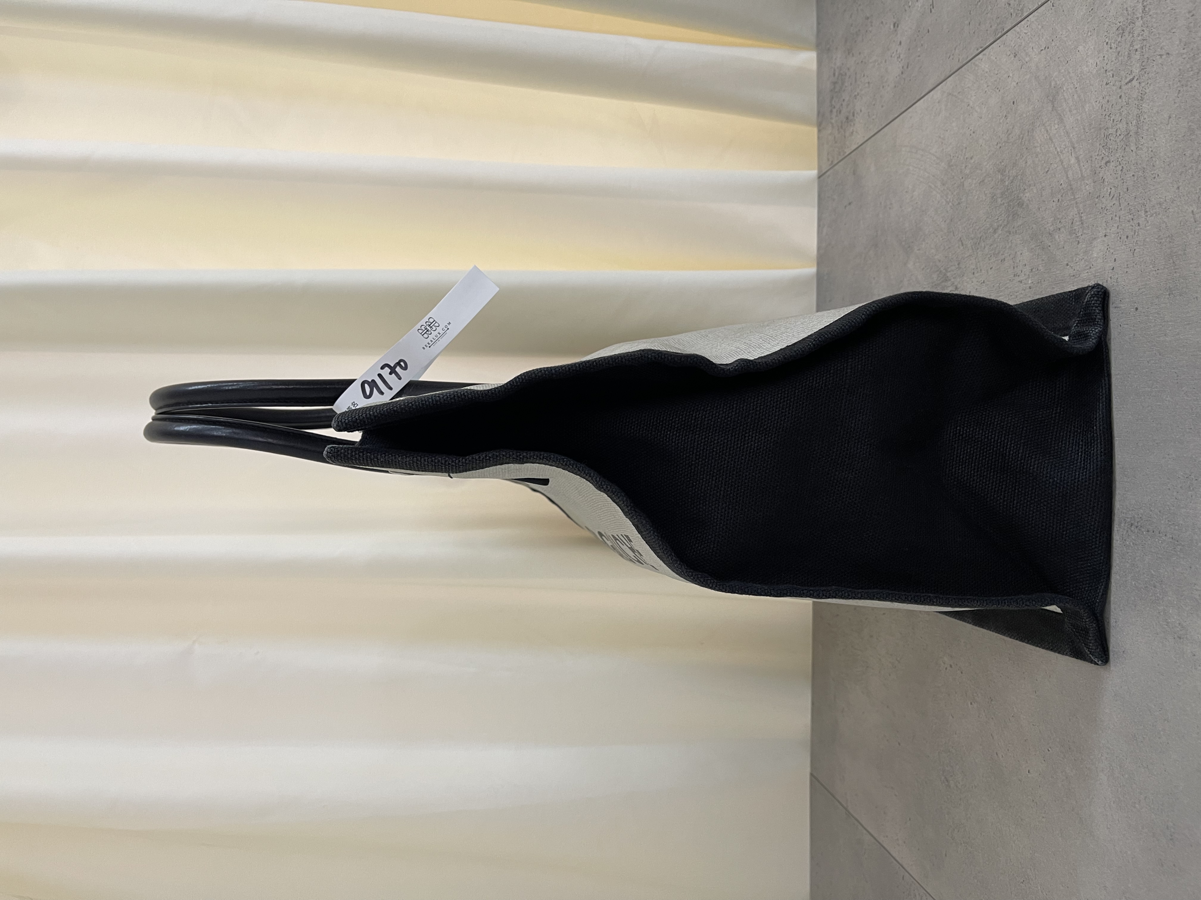 Pre-owned YSL Tote Bag/ Product Code: 26012507