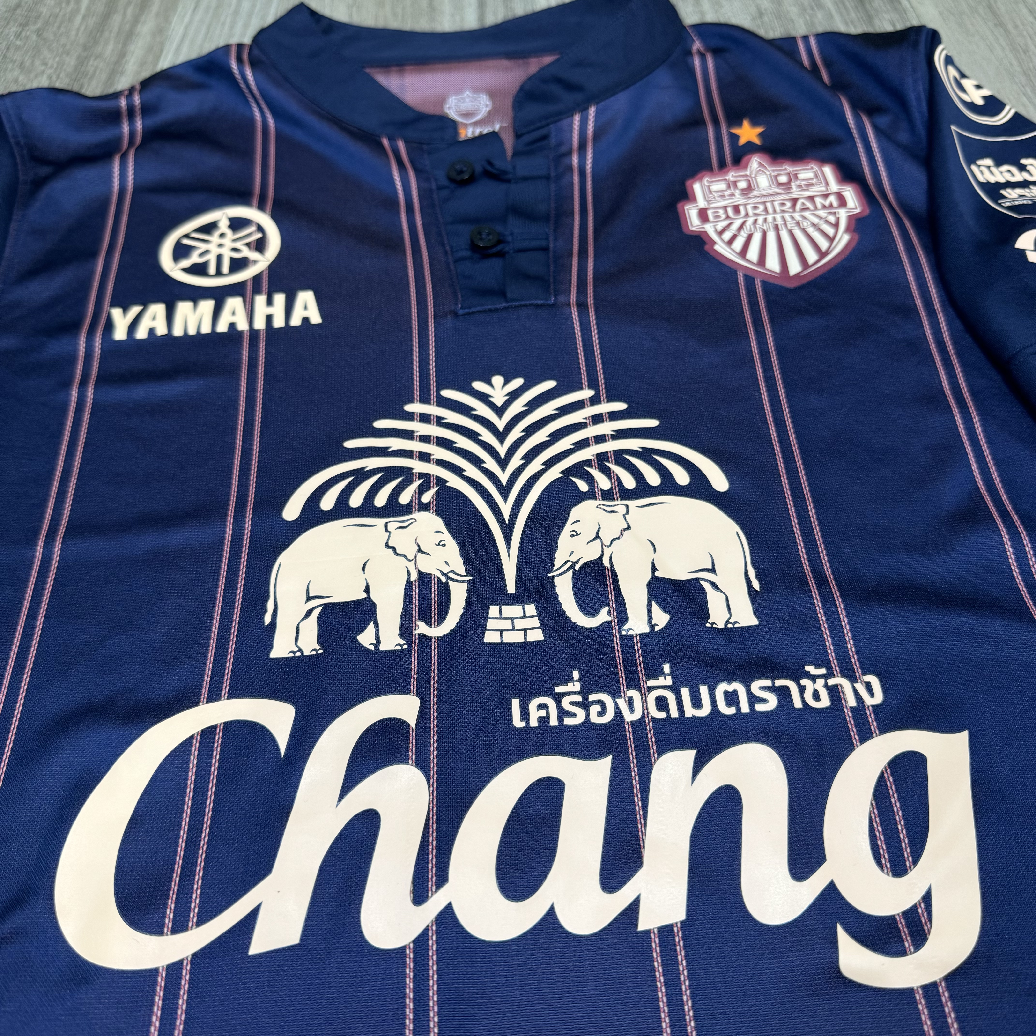 Buriram United 18/19 away shirt