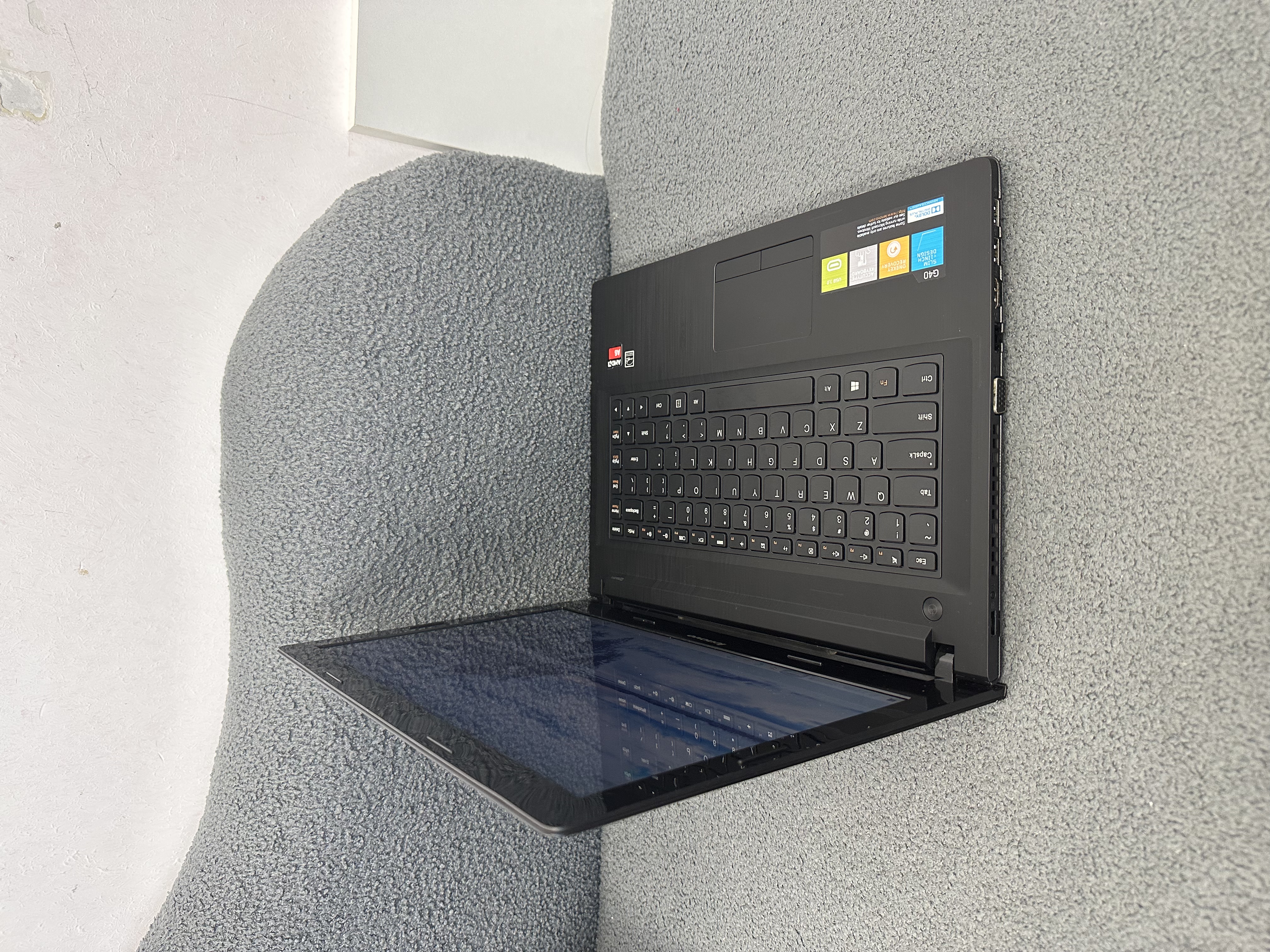 #6244 Lenovo  AMD 4核心/4,8,12GB Ram/320,750gb HDD,128,256,512GB SSD/14寸Mon/ Notebook / Laptop / Gaming / Netflix / YouTube / Facebook / Win10 / office/ Work