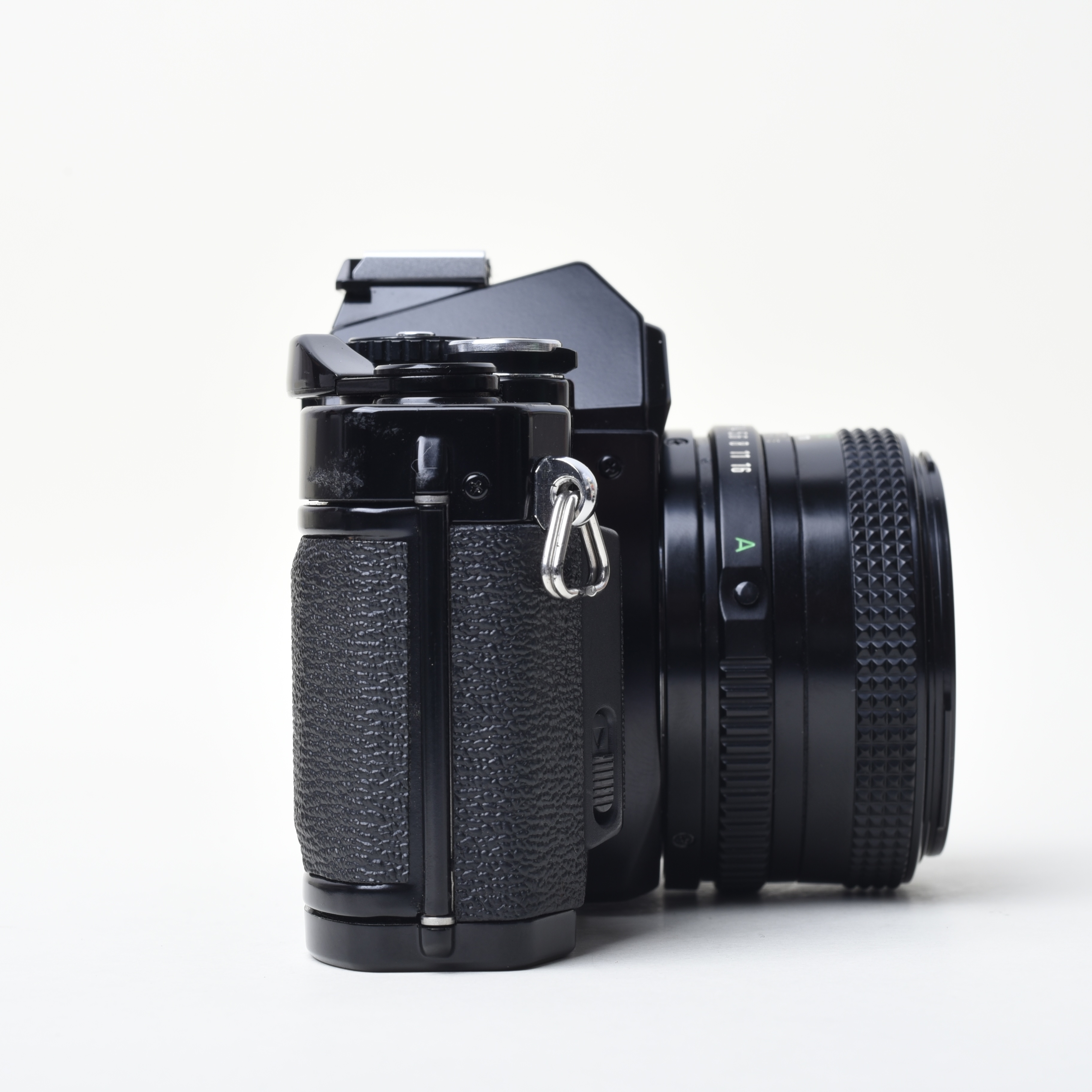 Canon AV-1配置Canon New FD 50mm f2 菲林相機