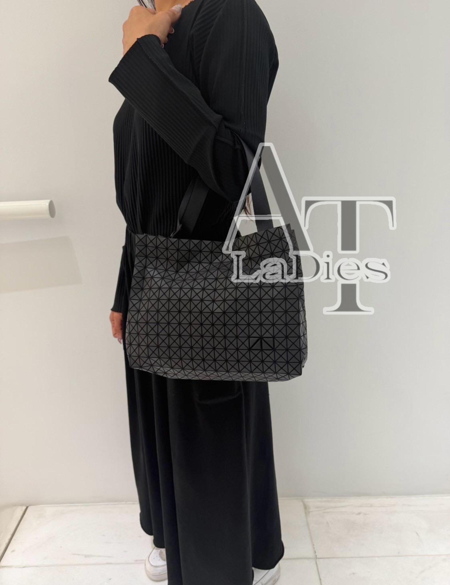 BAOBAO ISSEY MIYAKE CART MINI