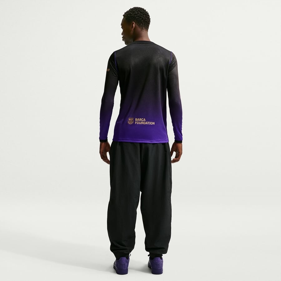 Nike Barcelona 巴塞羅拿 2026-27 作客長袖球迷版球衣 (可加印字章) 