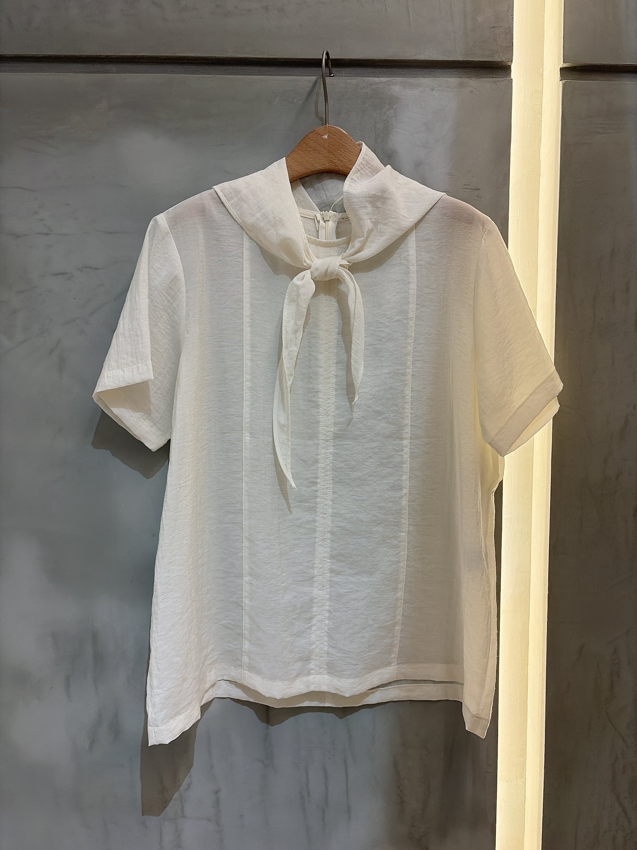 絲質珍珠色Blouse 