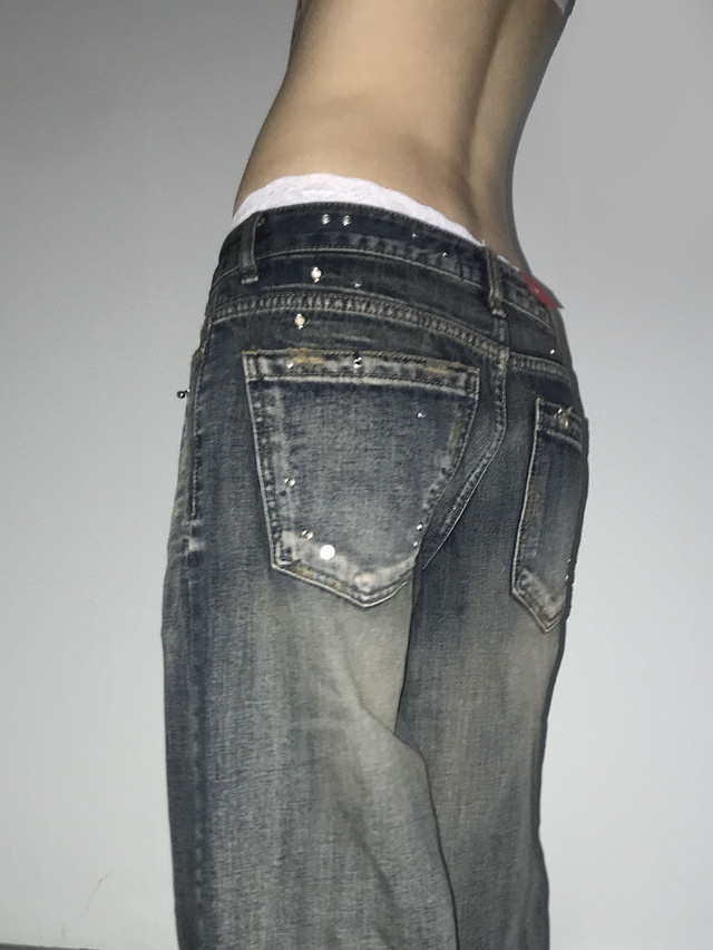 Pierced Low Rise Flare Denim Pants