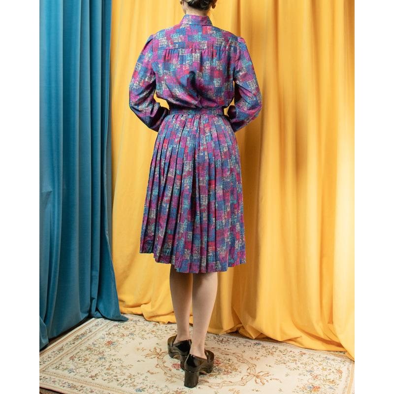 C.a. 1980s Schrader Sport Petites Made in Hong Kong Pleated ShirtDress (Mu101-18)