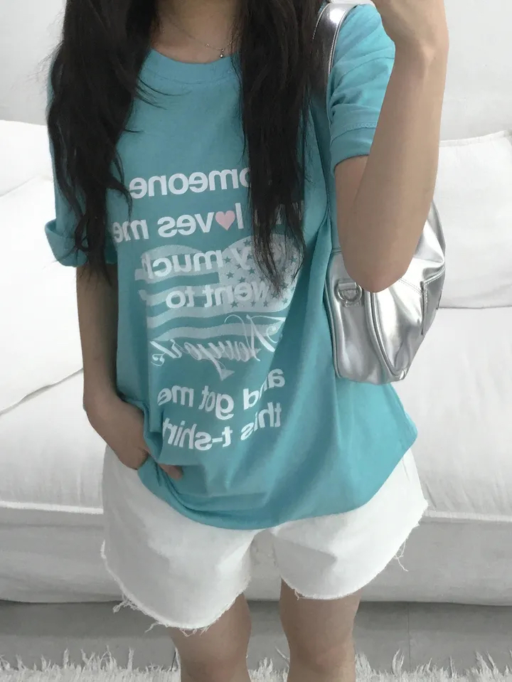 Oversized Retro Heart Graphic Top