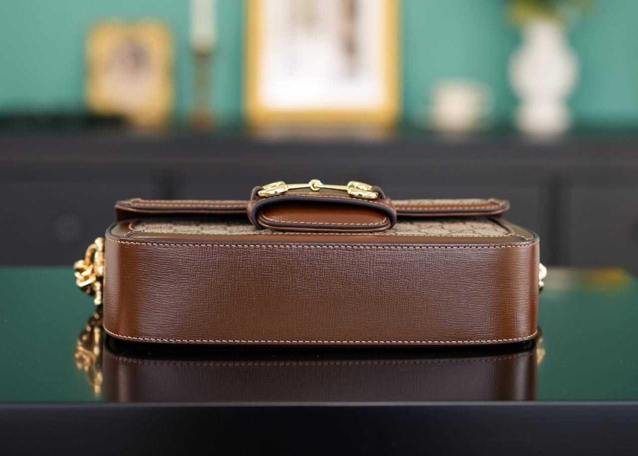 Gucci Horsebit 1955 Small Shoulder Bag in Beige and Brown