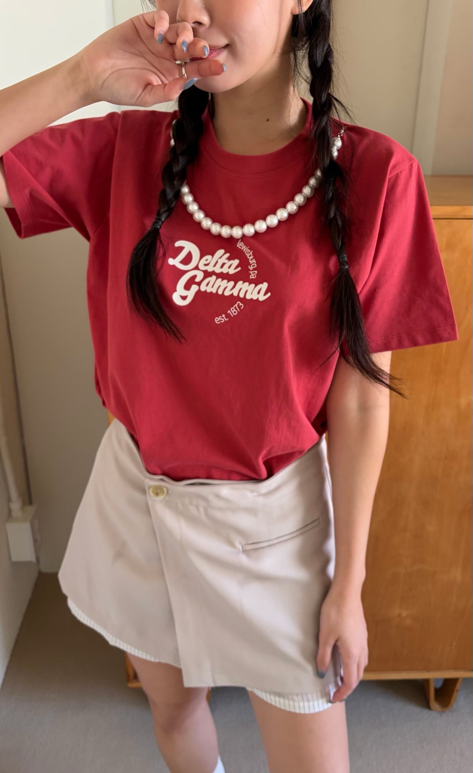 珍珠鏈英文字Tee