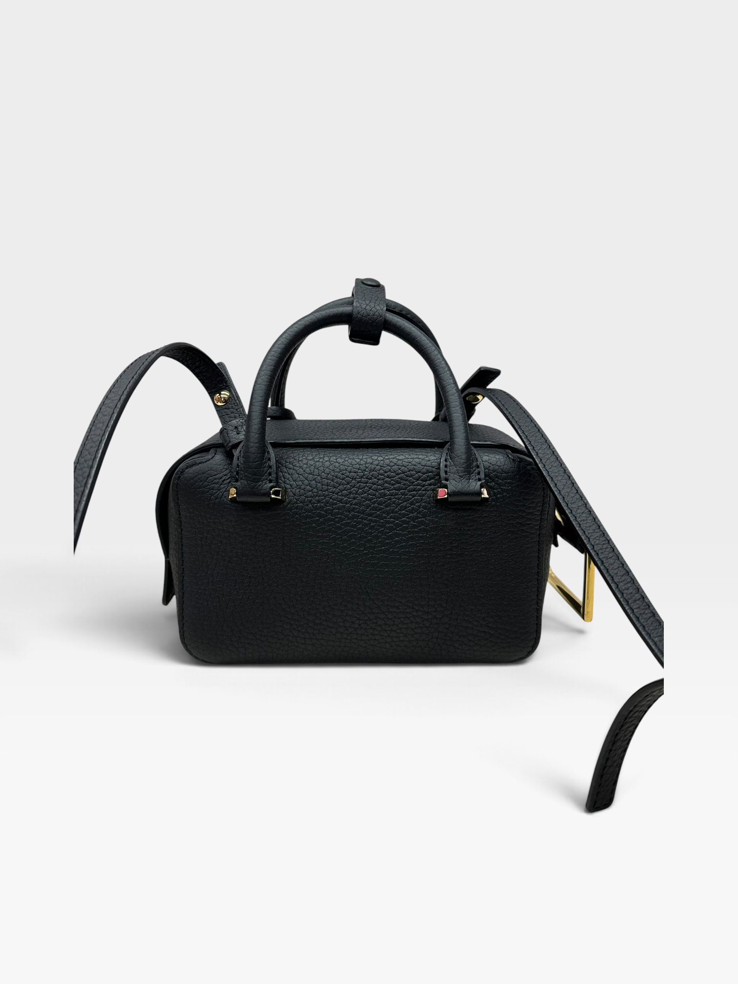 Pre-Owned DELVAUX Cool Box Nano / Product Code: 092409