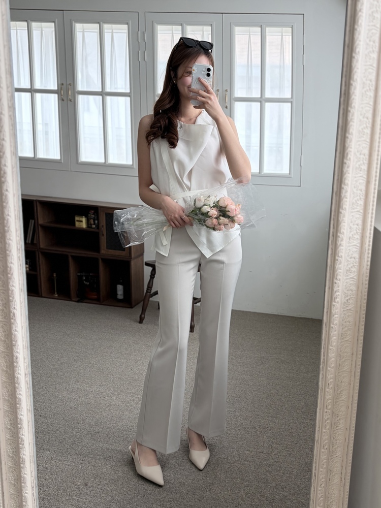 Classique Tailored Pants (Light Beige)