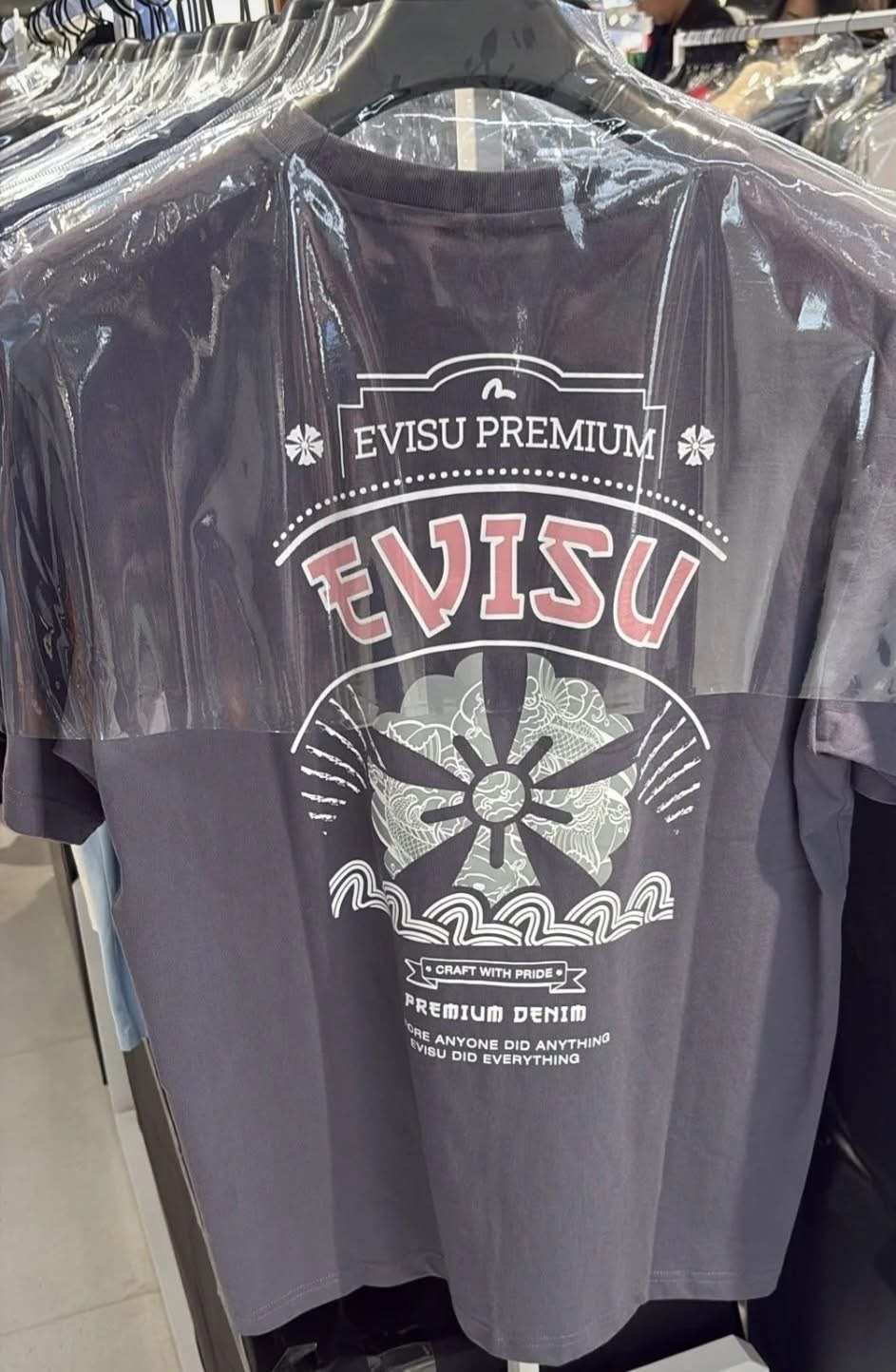 *💥💥🈹️🈹️️EVISU 新款獨家斷碼優惠 🈹️️🈹️💥💥 A2603042 ~ 韓國Evisu Unisex Tee*