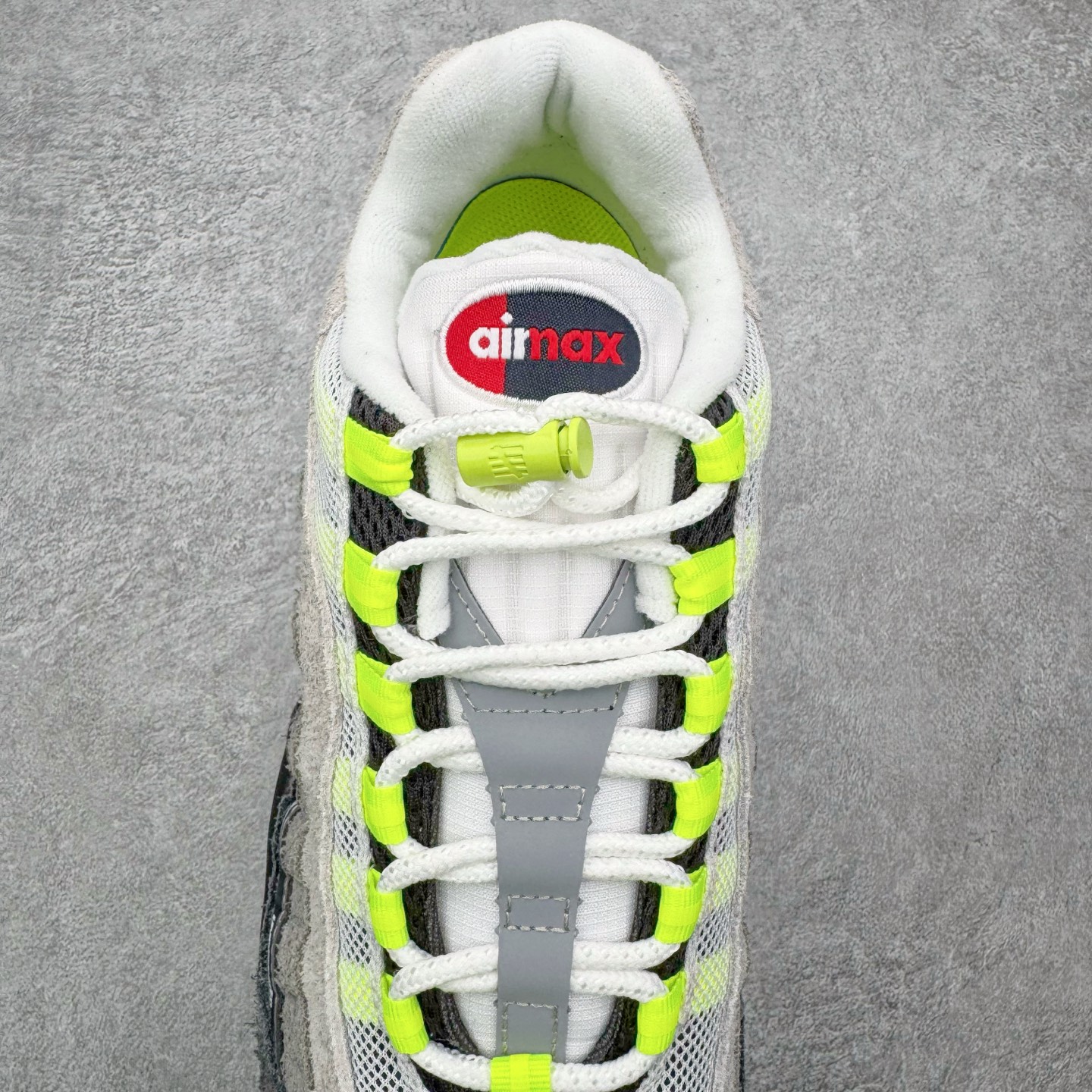 UNDEFEATED x Nike Air Max 95 SP IB4523-004