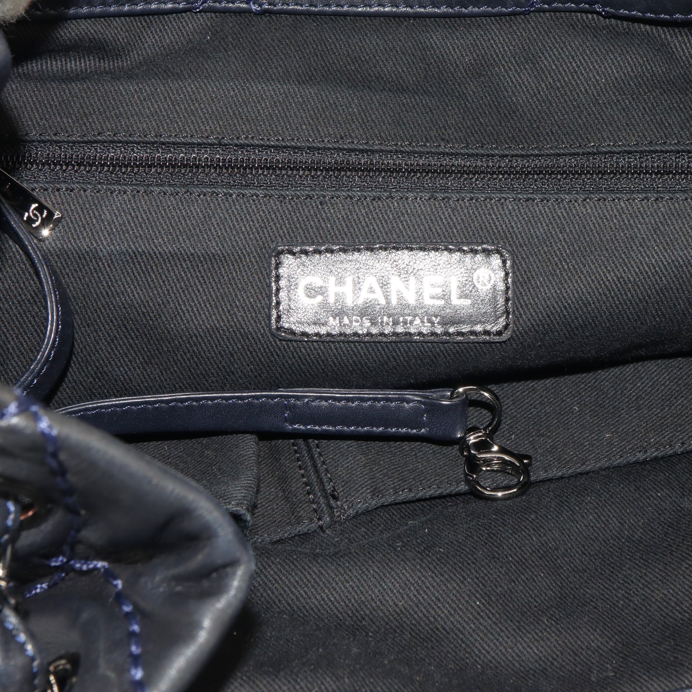 Chanel Wild Stitch Expandable Ligne Bucket Shoulder Bag
