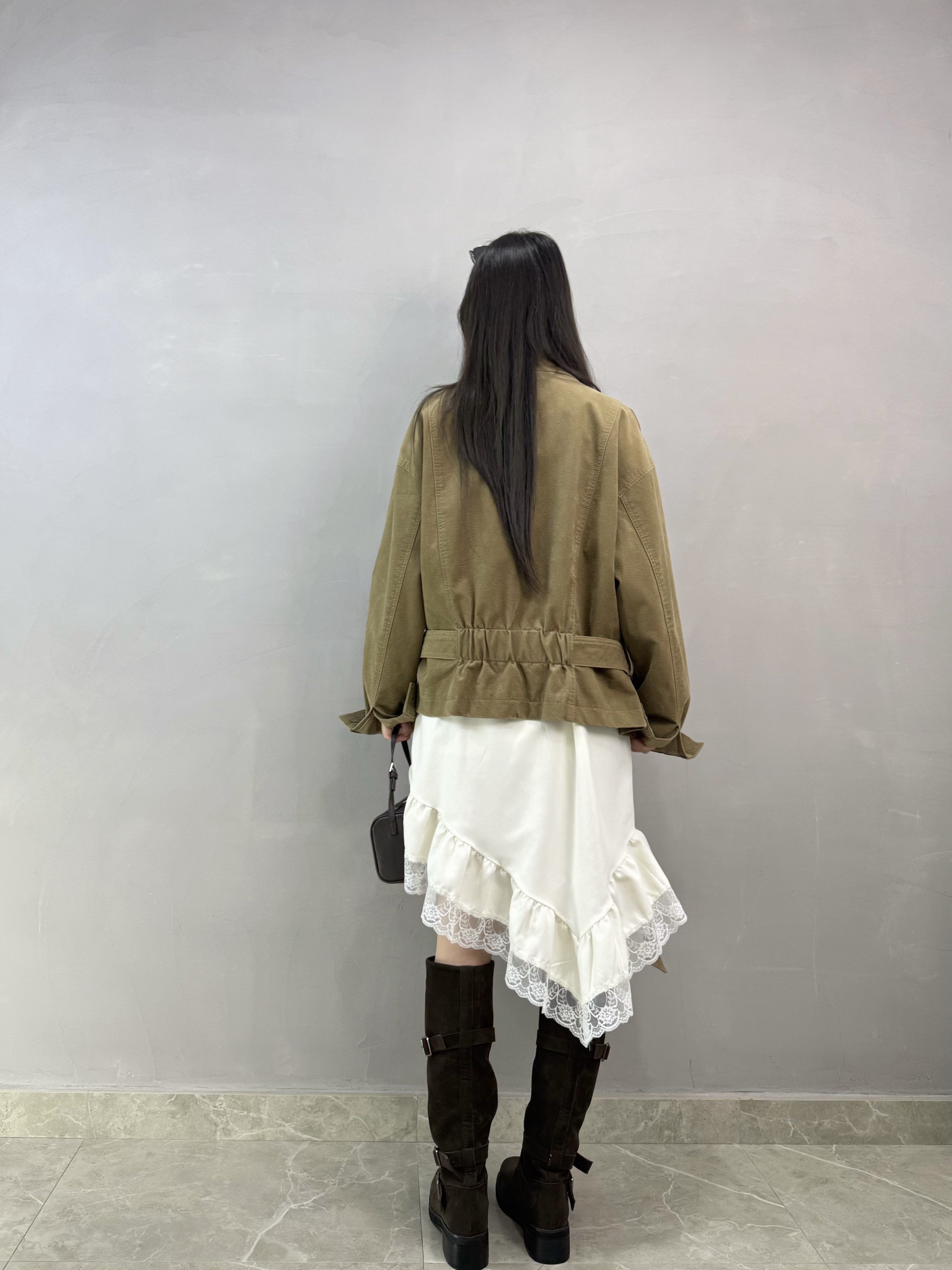 I20 吊帶斜cut lace Ops
