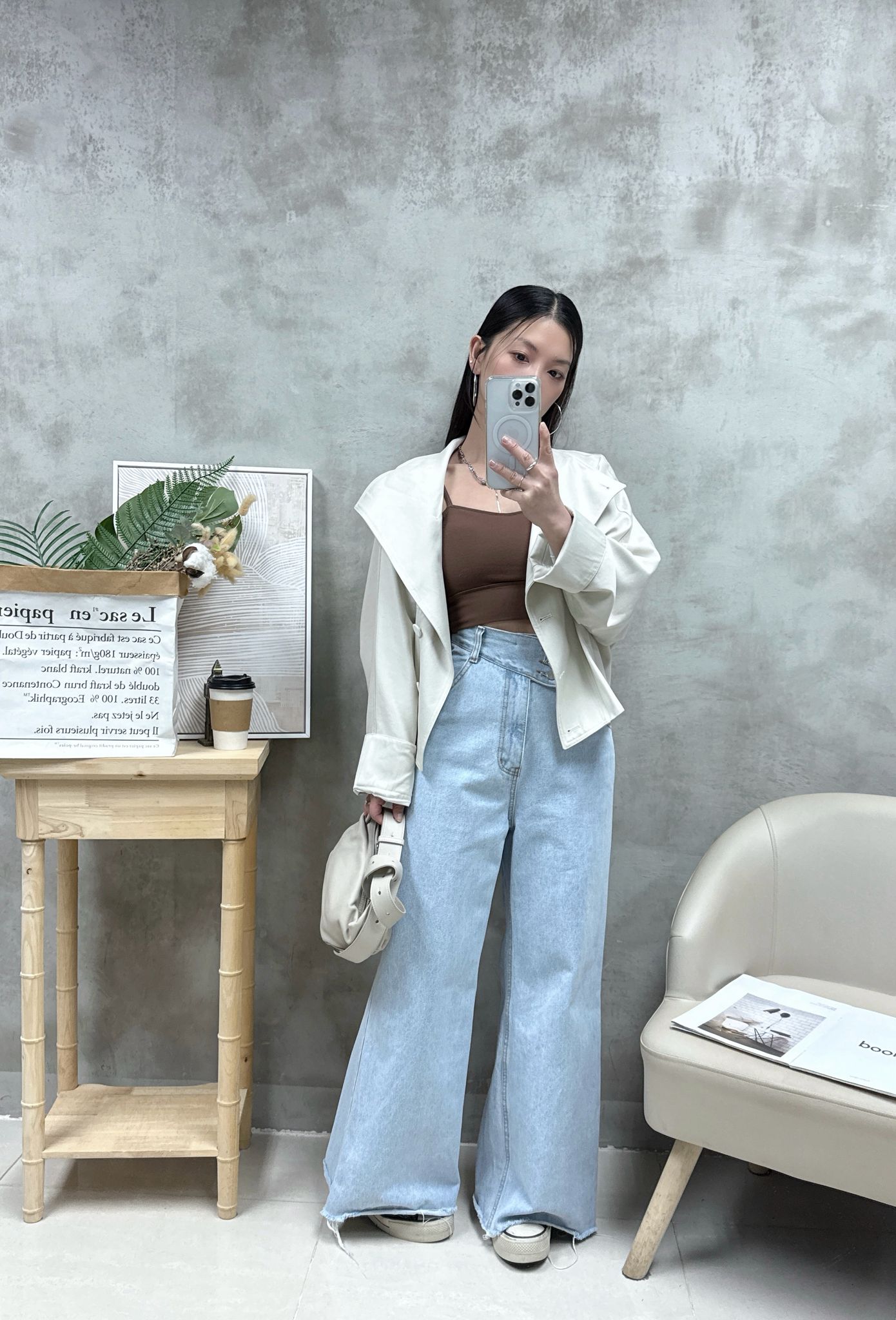 B07 大反領扣鈕外套