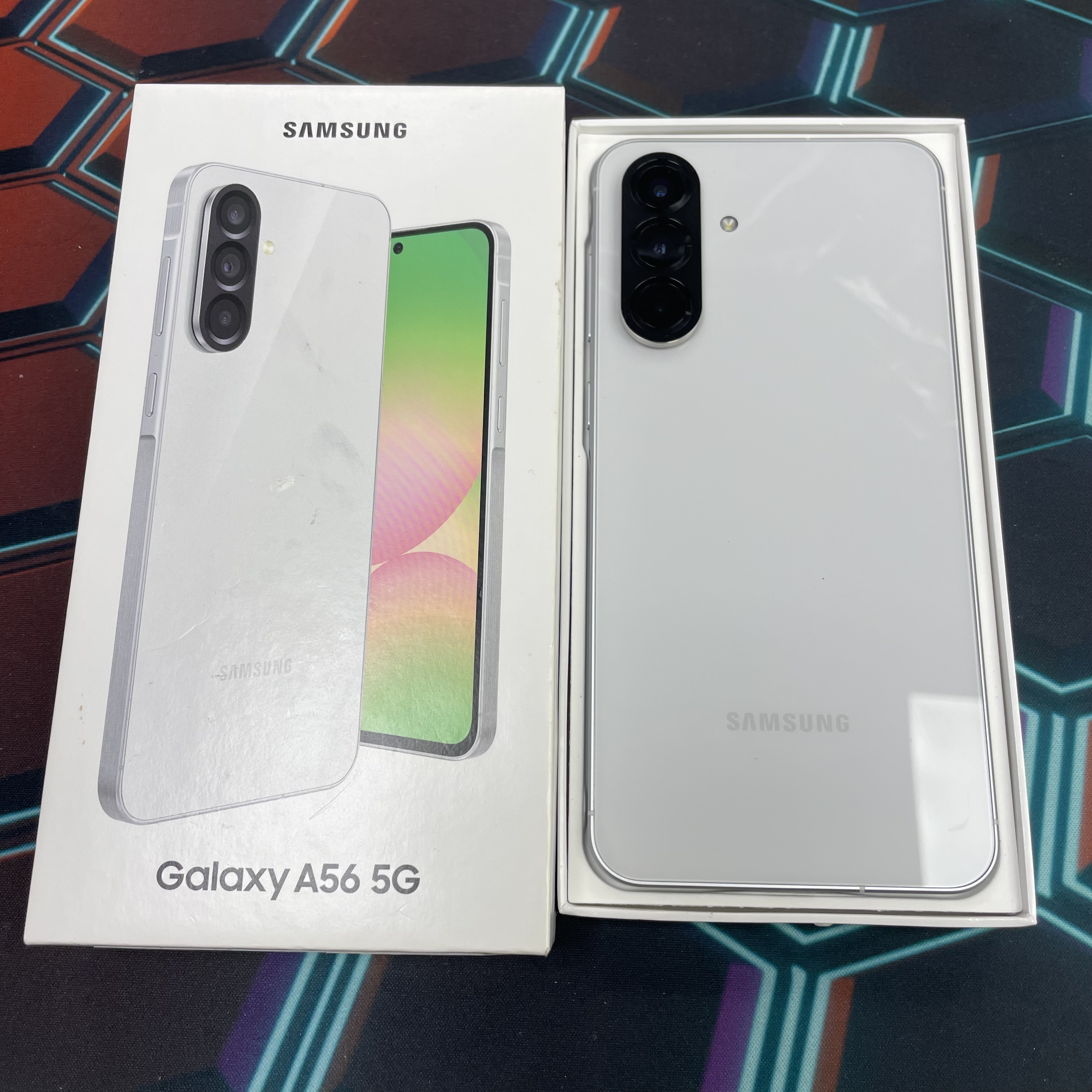*7854 Galaxy A56 5G 完美機 12+256GB 白色 white