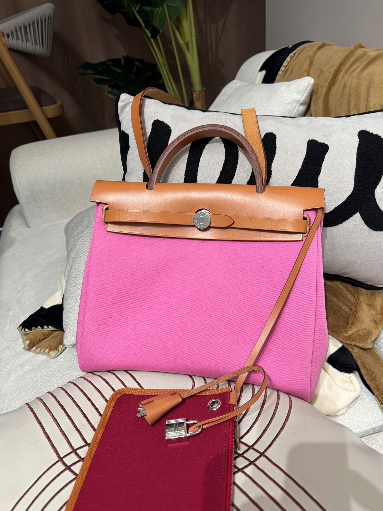 Hermes Herbag 31 Stamp Z Bubble Gum / Rubis / Nature 100%Authentic, 95%New ✅收據✅Key Lock✅Dust bag